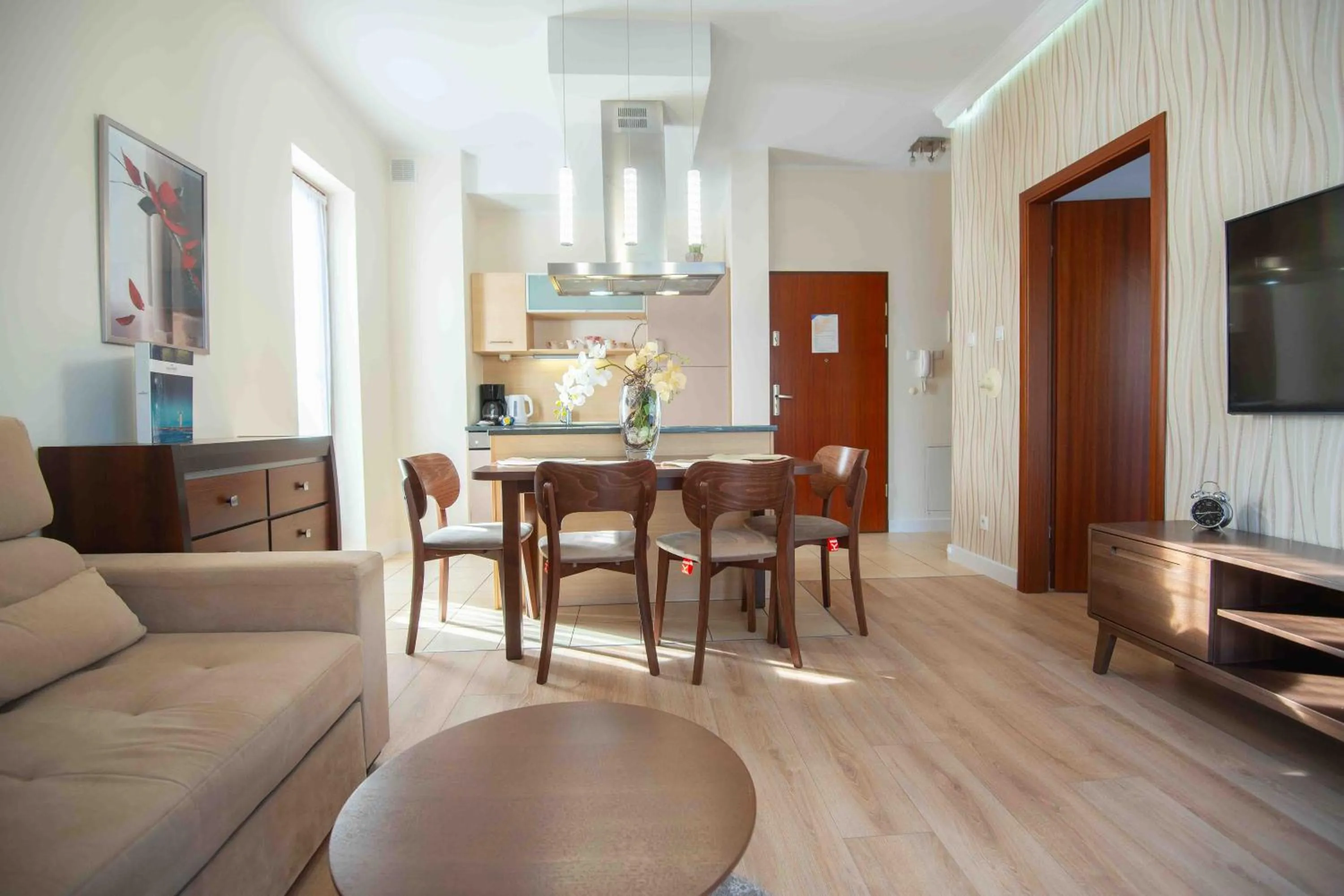 TV and multimedia in Apartamenty Na Wyspie - Baltic Park - Apartamenty z sypialnią i parkingiem - ul Uzdrowiskowa 24-34