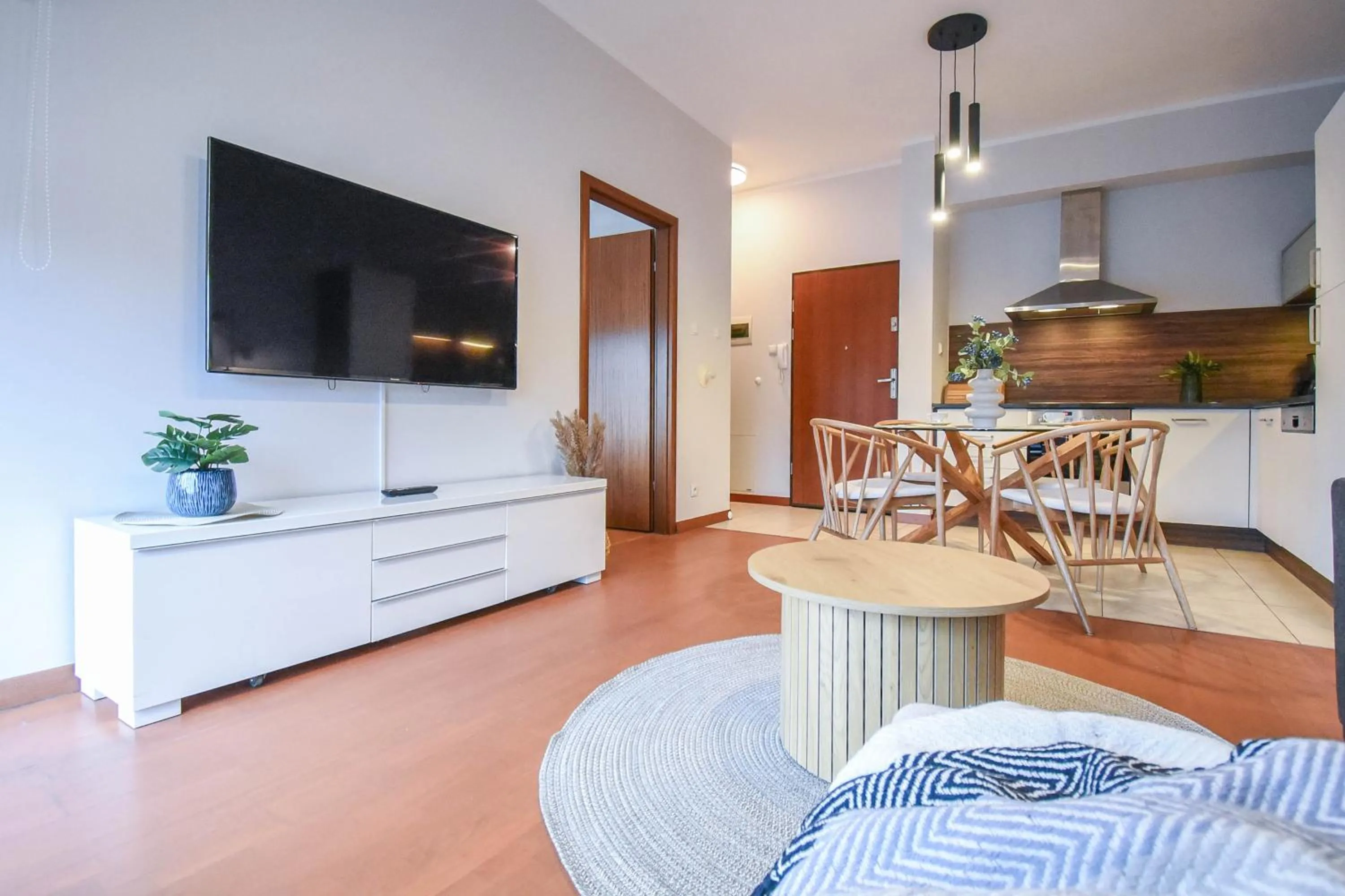 TV and multimedia in Apartamenty Na Wyspie - Baltic Park - Apartamenty z sypialnią i parkingiem - ul Uzdrowiskowa 24-34
