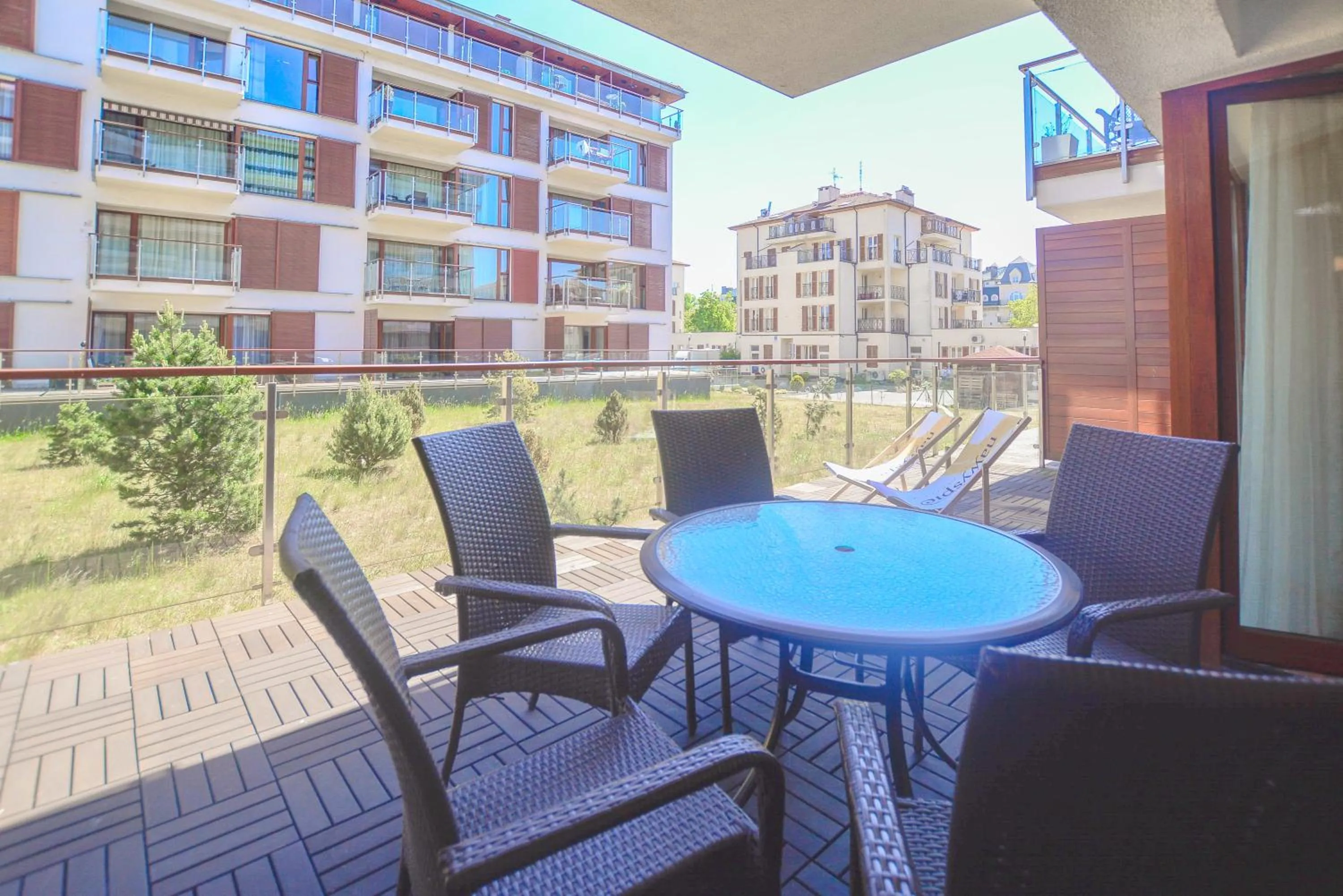 Patio in Apartamenty Na Wyspie - Baltic Park - Apartamenty z sypialnią i parkingiem - ul Uzdrowiskowa 24-34