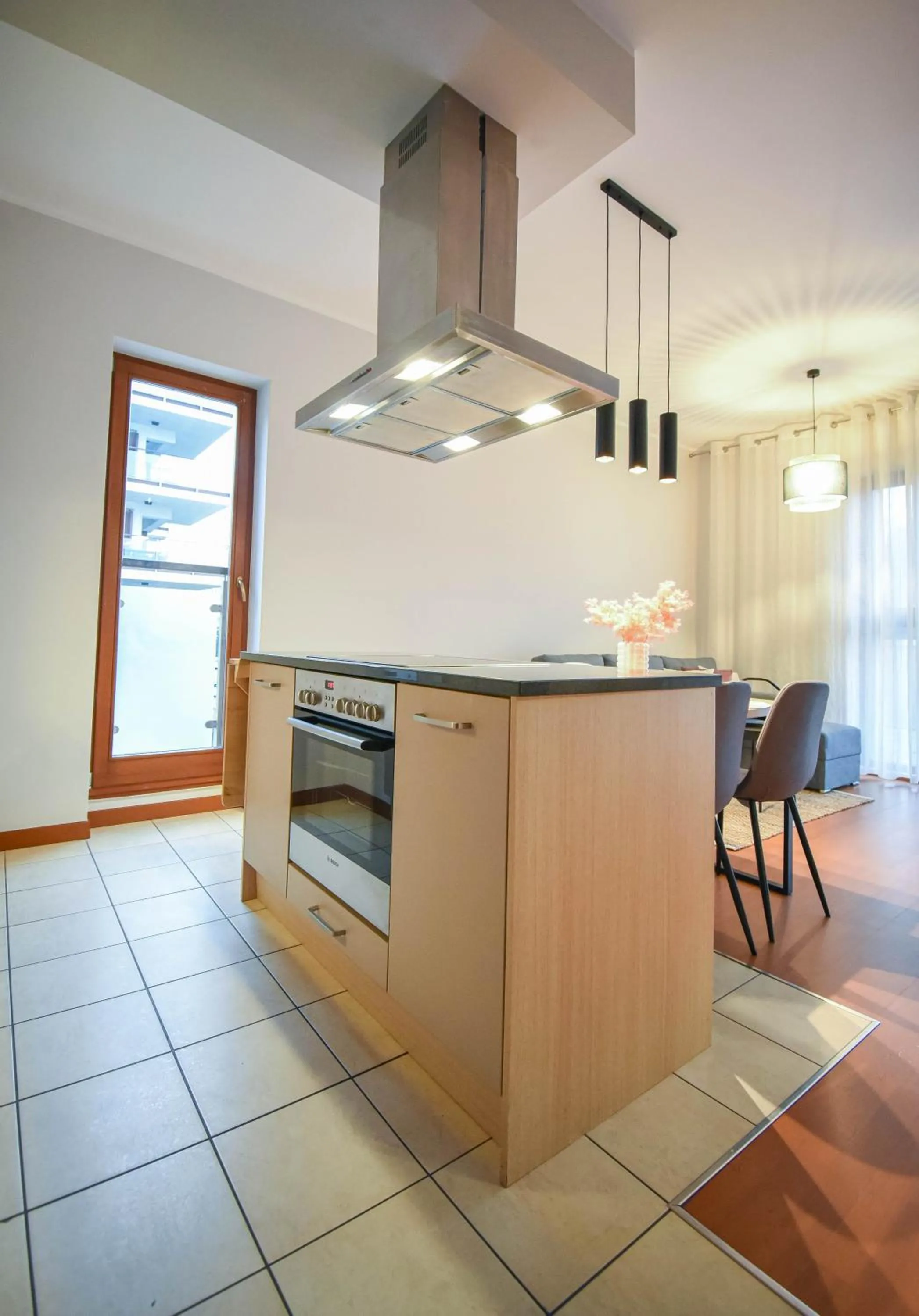 Kitchen or kitchenette in Apartamenty Na Wyspie - Baltic Park - Apartamenty z sypialnią i parkingiem - ul Uzdrowiskowa 24-34