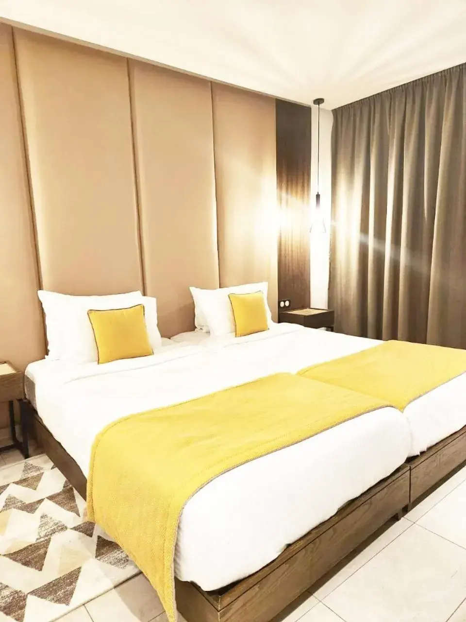 Bed in Samarons Hotels Bed in Samarons Hotels