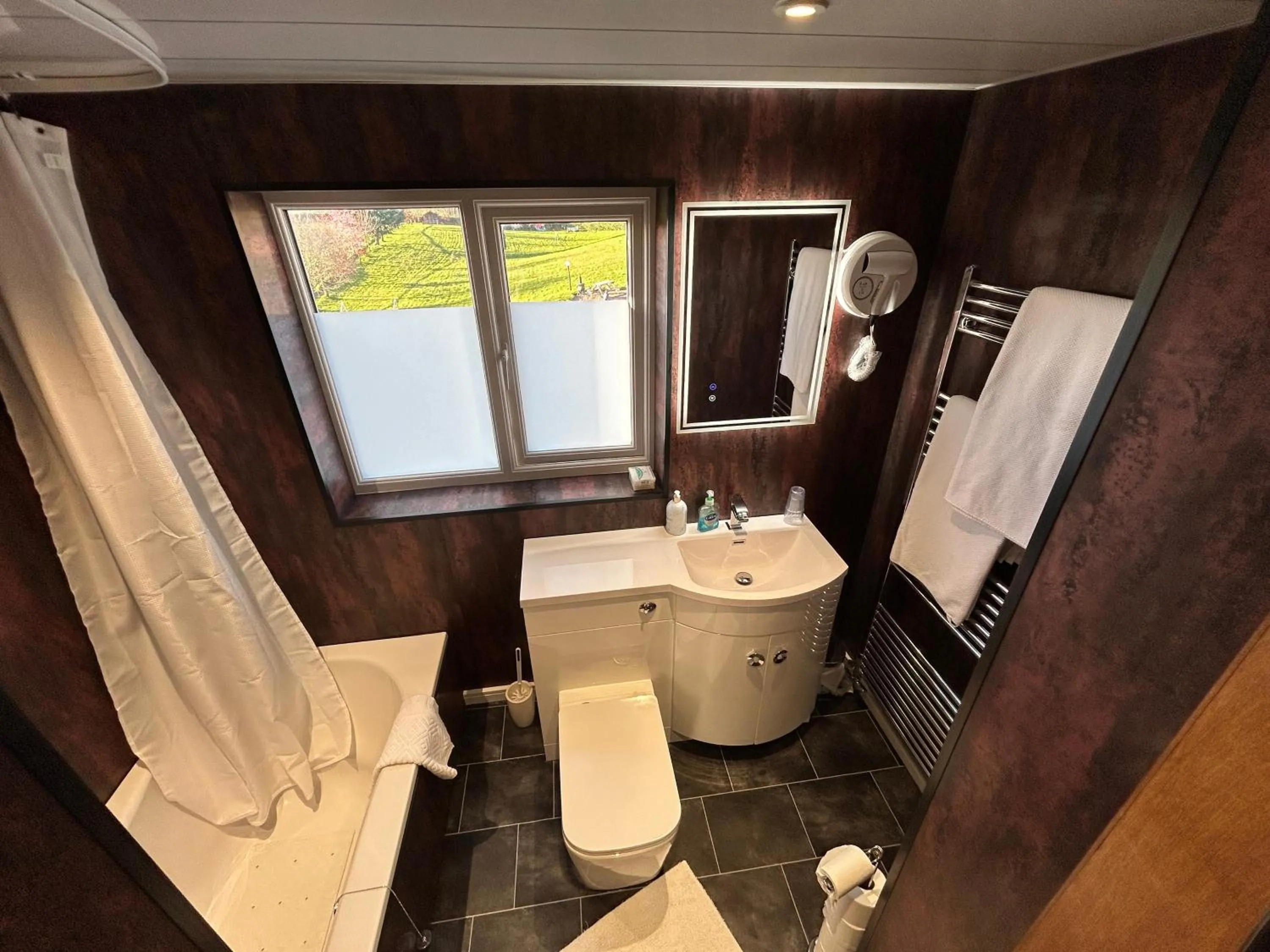 Shower in Southpark House