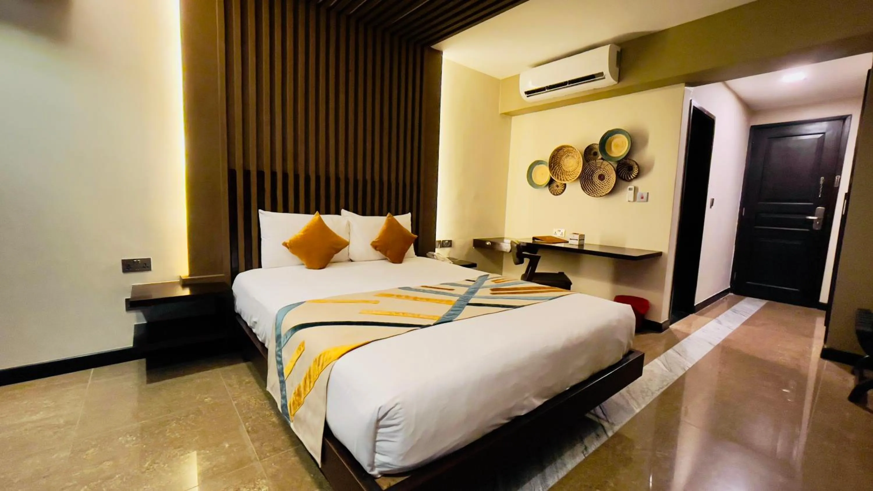 Bed in Kabira Country Club