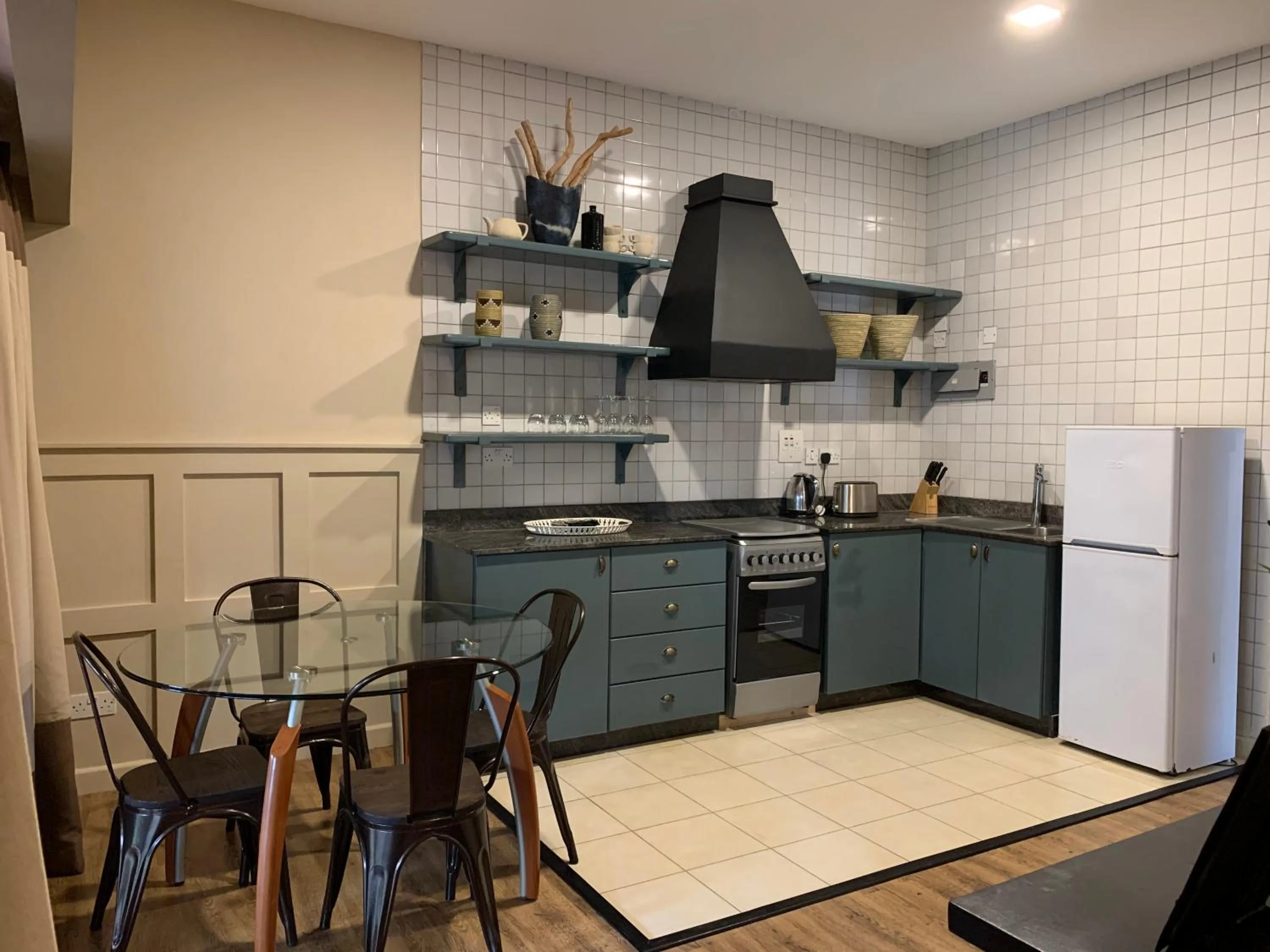 Kitchen or kitchenette in Kabira Country Club