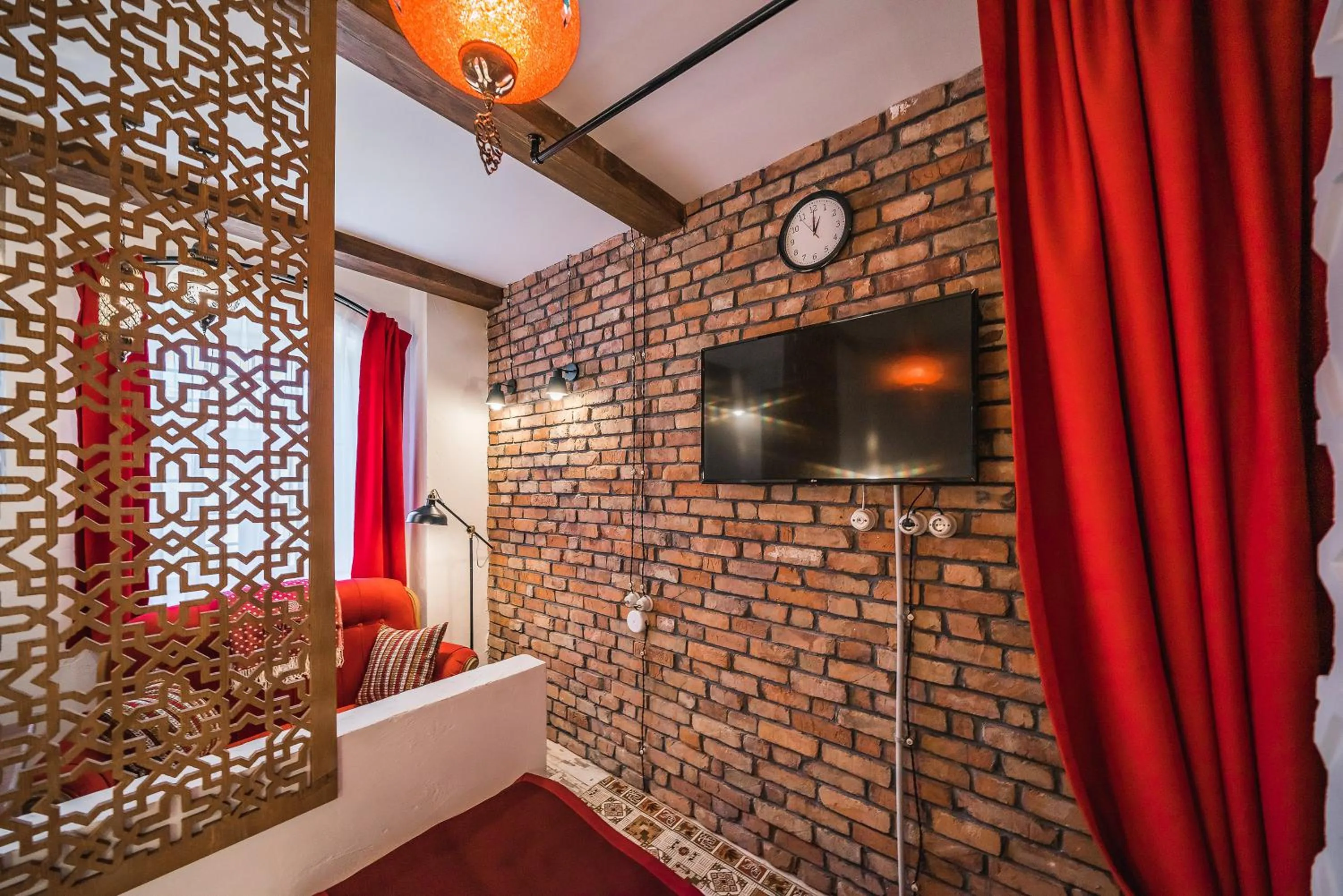 Bed in R Studios Old Baku