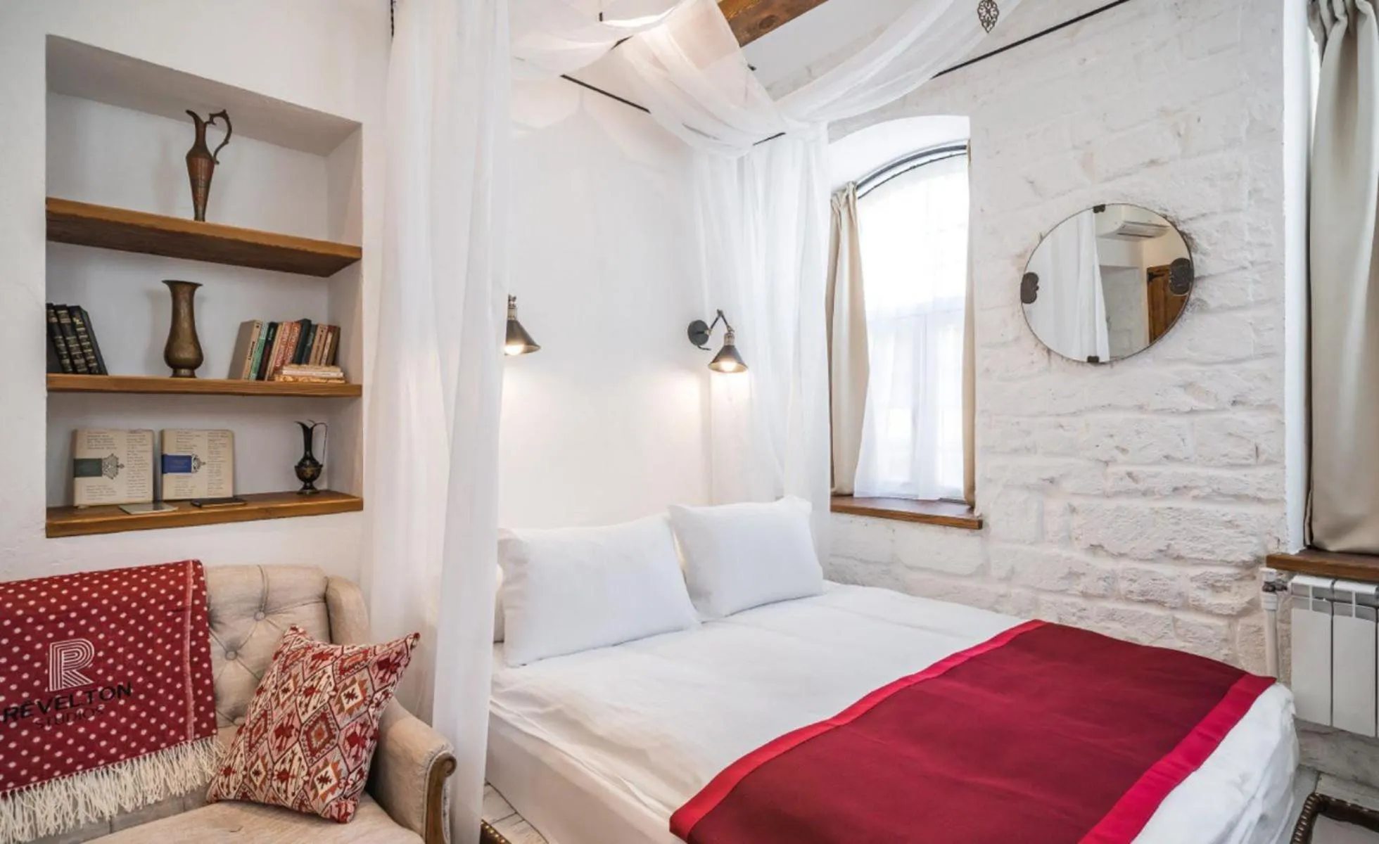 Bed in R Studios Old Baku