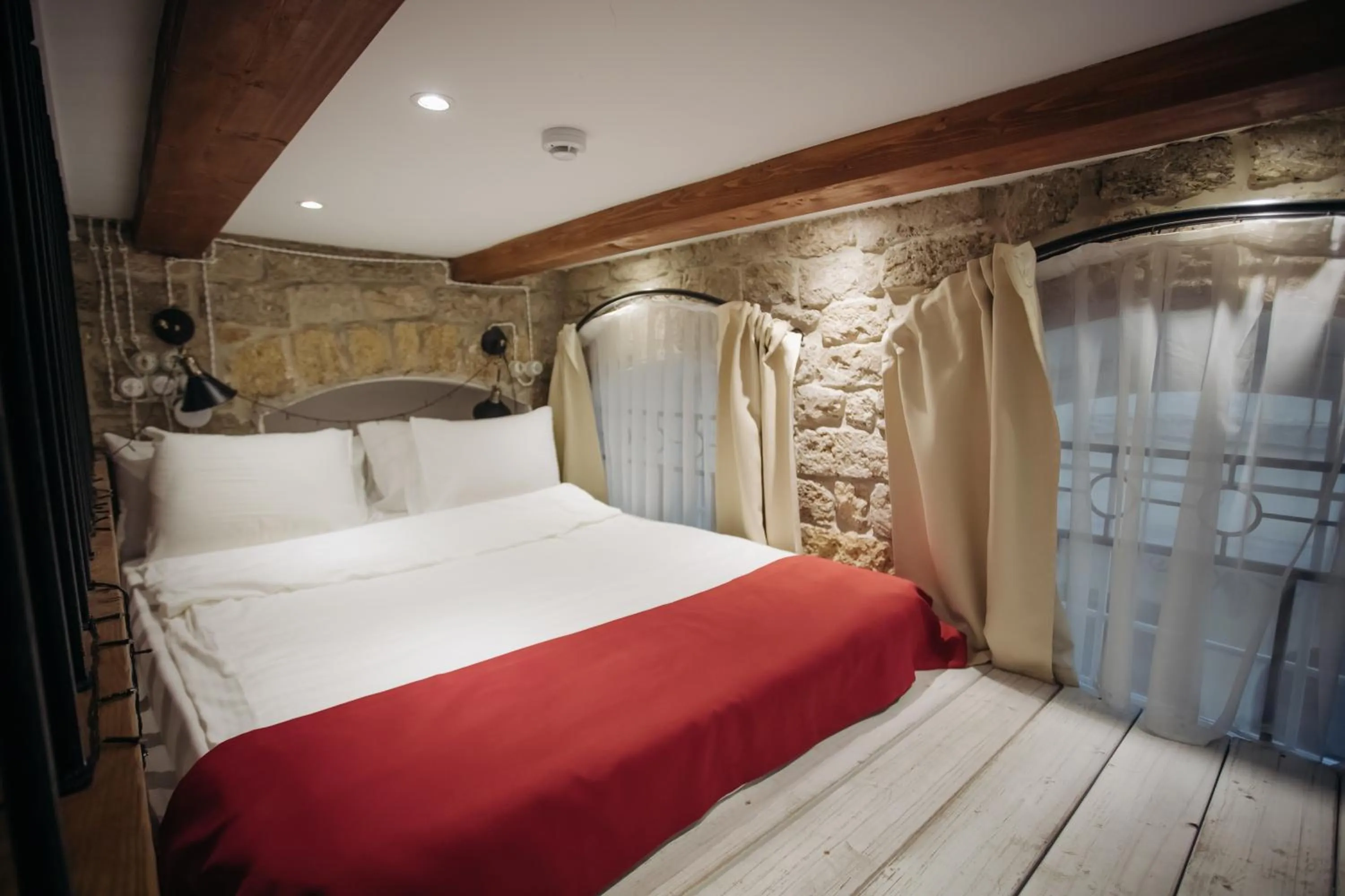 Bed in R Studios Old Baku