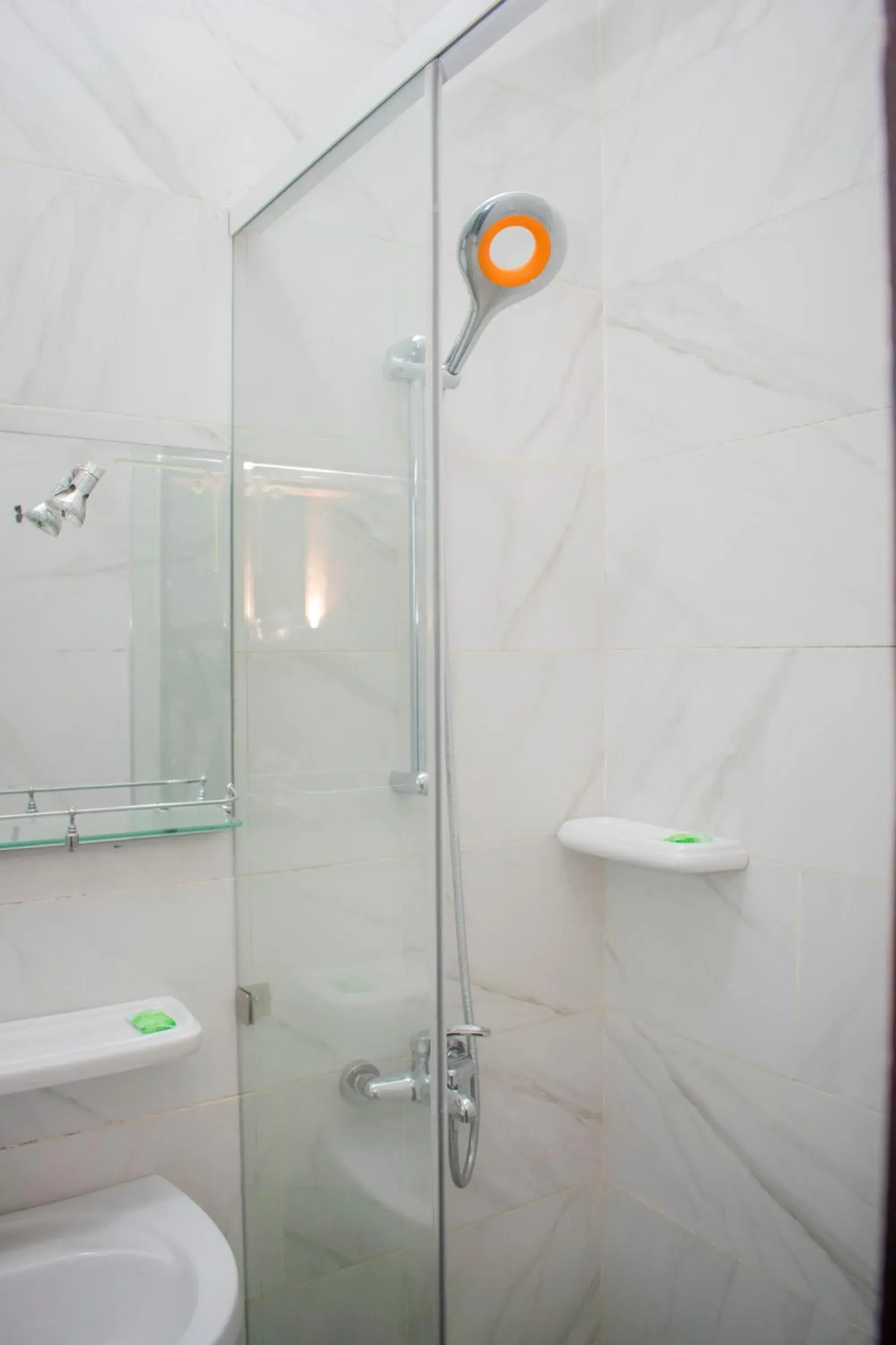 Small Double Room - single occupancy in Hotel BKBG Benin Small Double Room - single occupancy in Hotel BKBG Benin