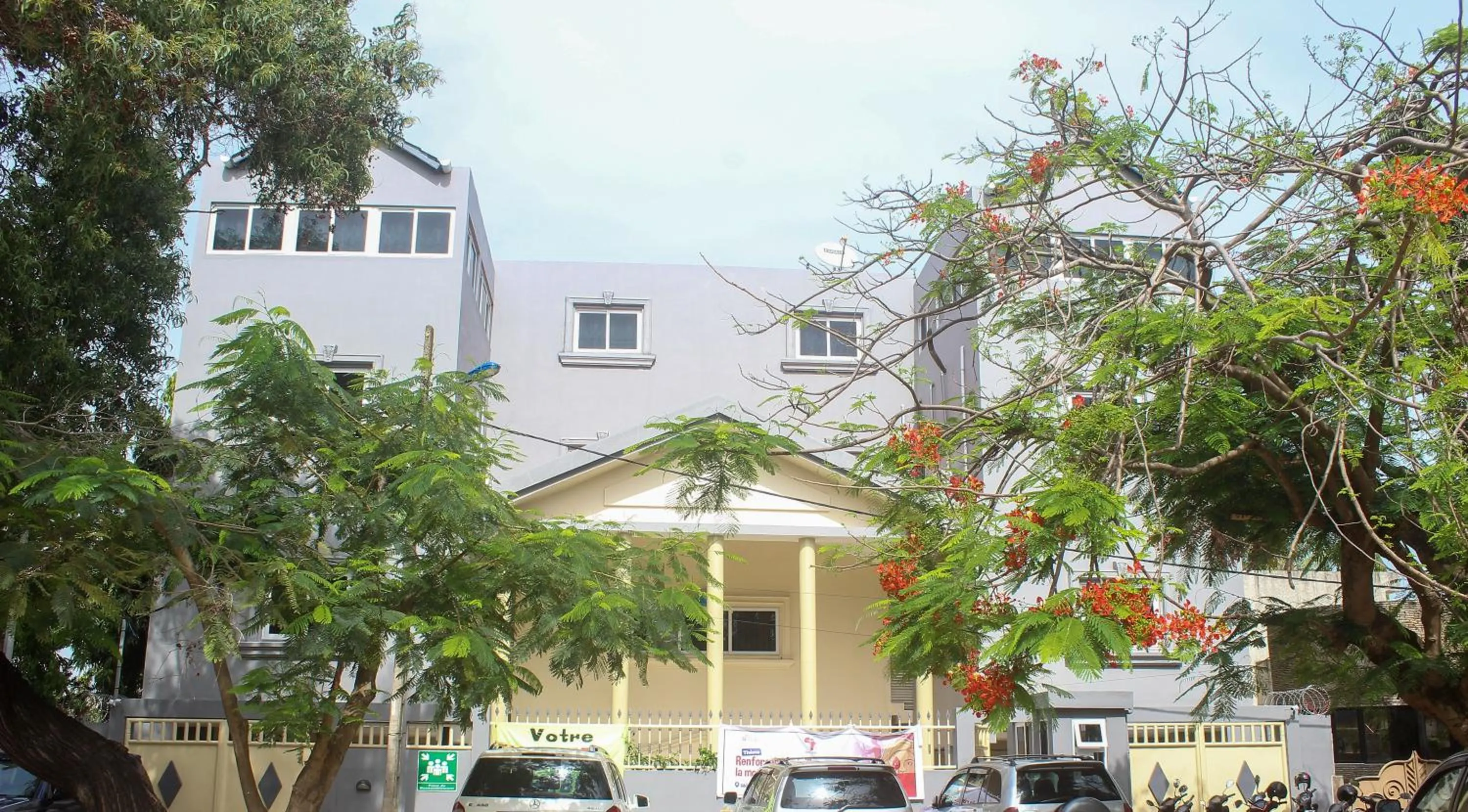 Property building in Hotel BKBG Benin