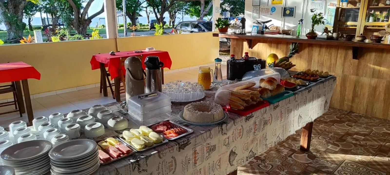 Breakfast in Pousada Bosque dos Aruãs