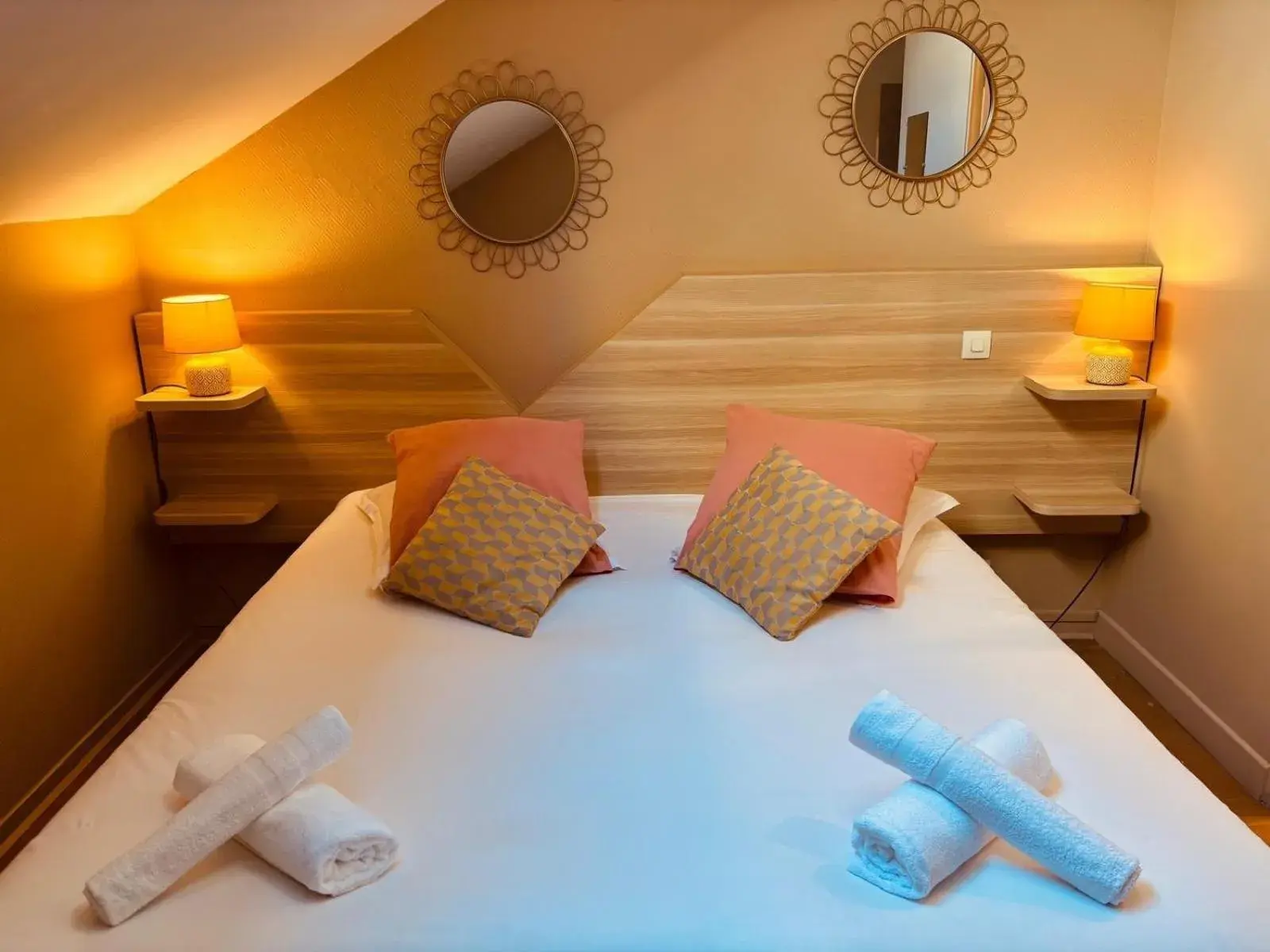 Bedroom, Bed in La Carpe d'Or Bedroom, Bed in La Carpe d'Or