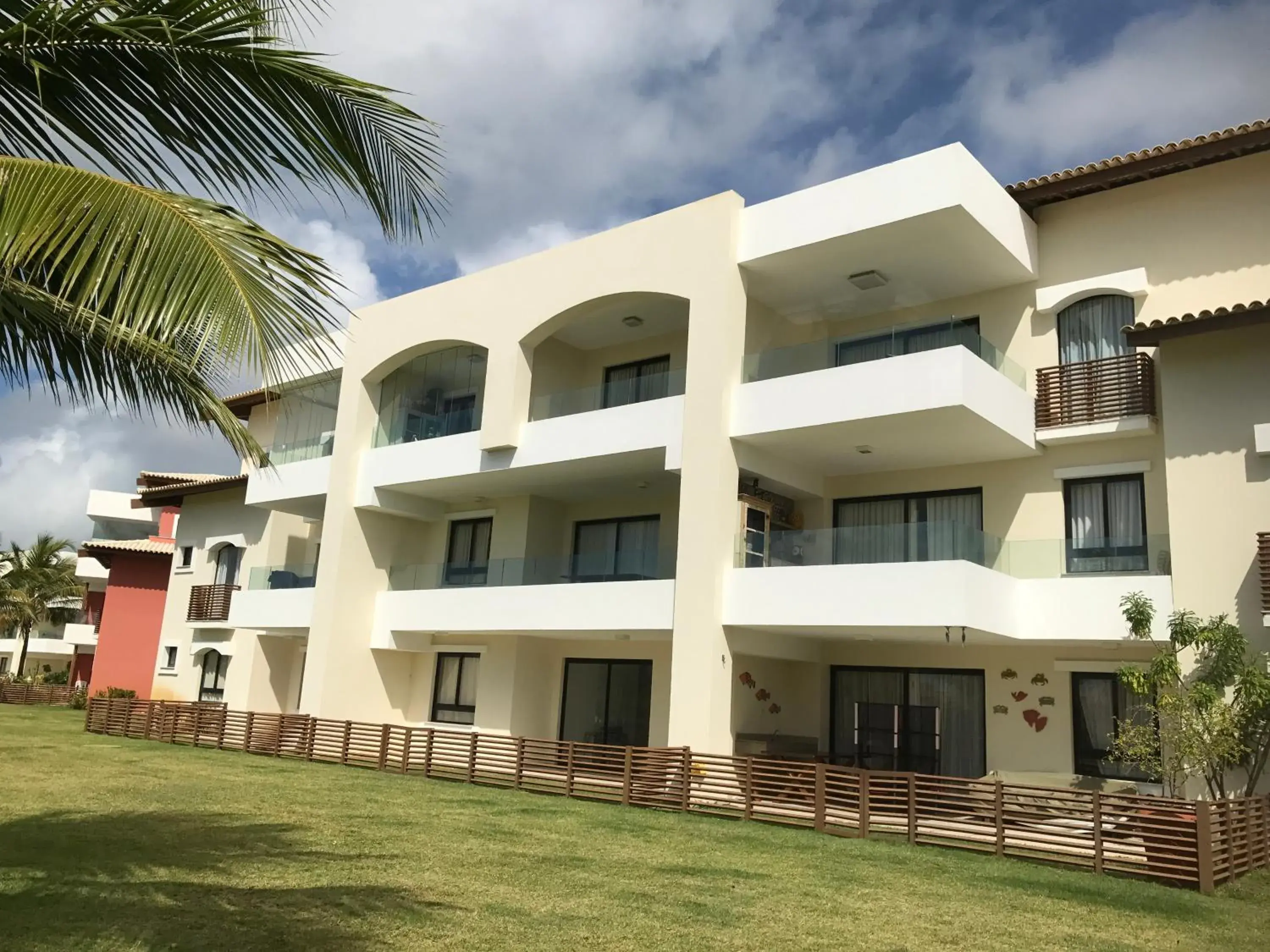 Paribahia Paribahia