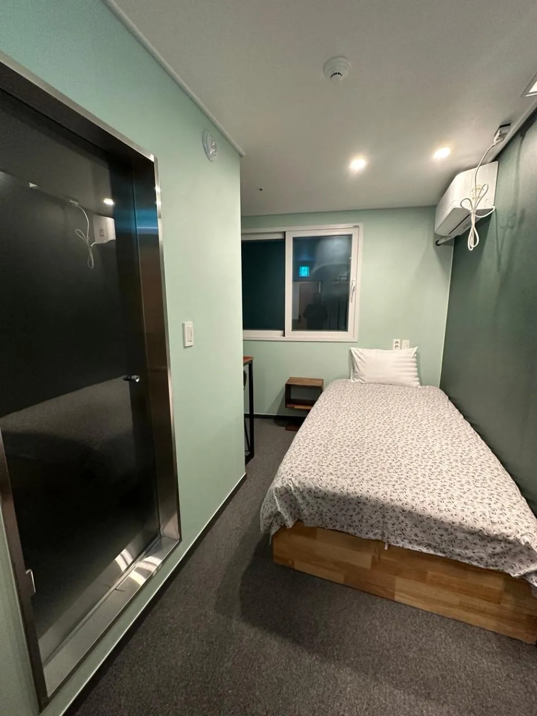 Bed in R Guesthouse Jongmyo