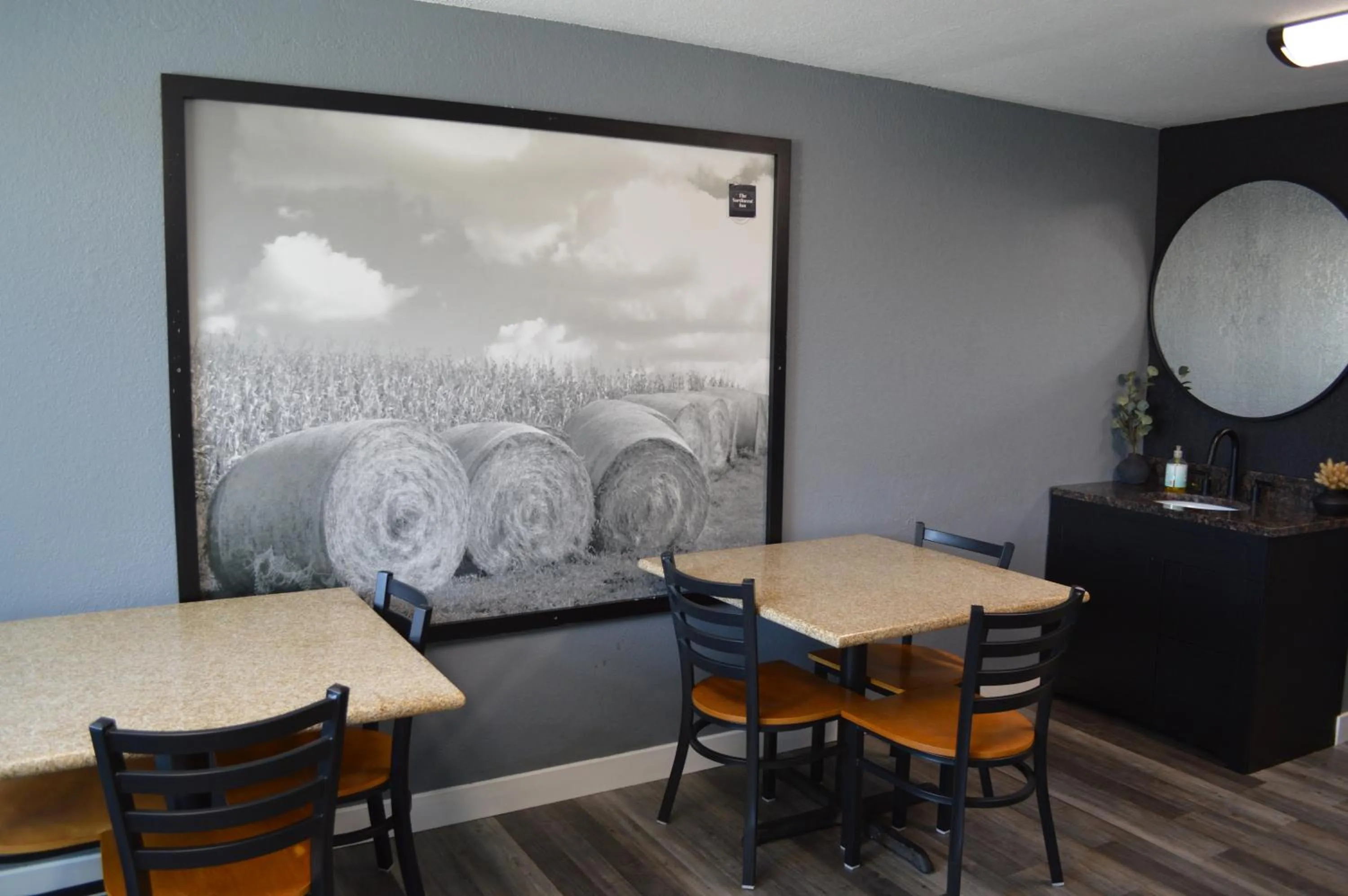 Breakfast in The Northwest Inn