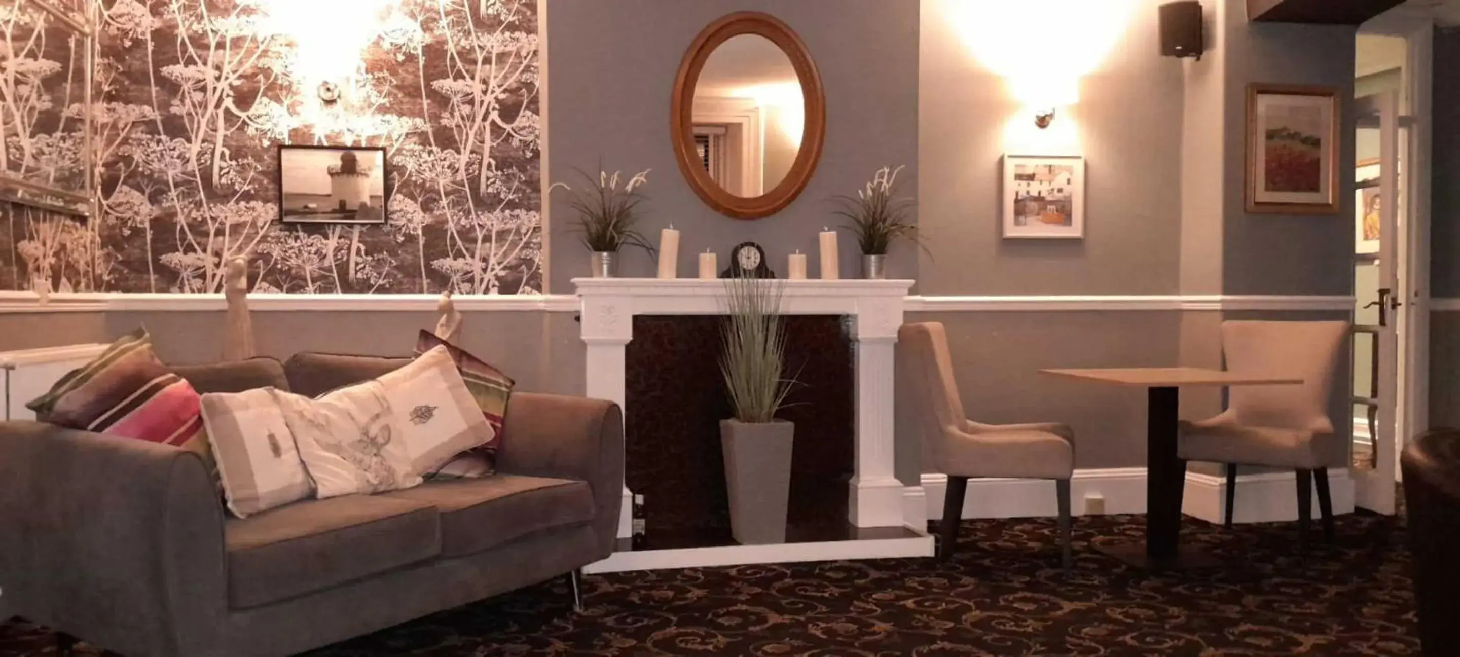 Lobby or reception in OYO Lamphey Hall Hotel Lobby or reception in OYO Lamphey Hall Hotel