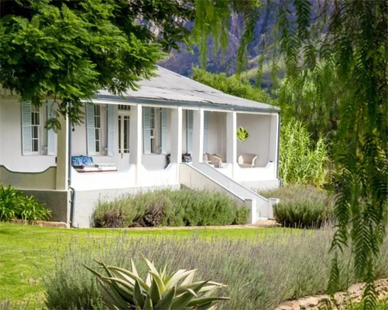 Property building in Swartberg Country Manor