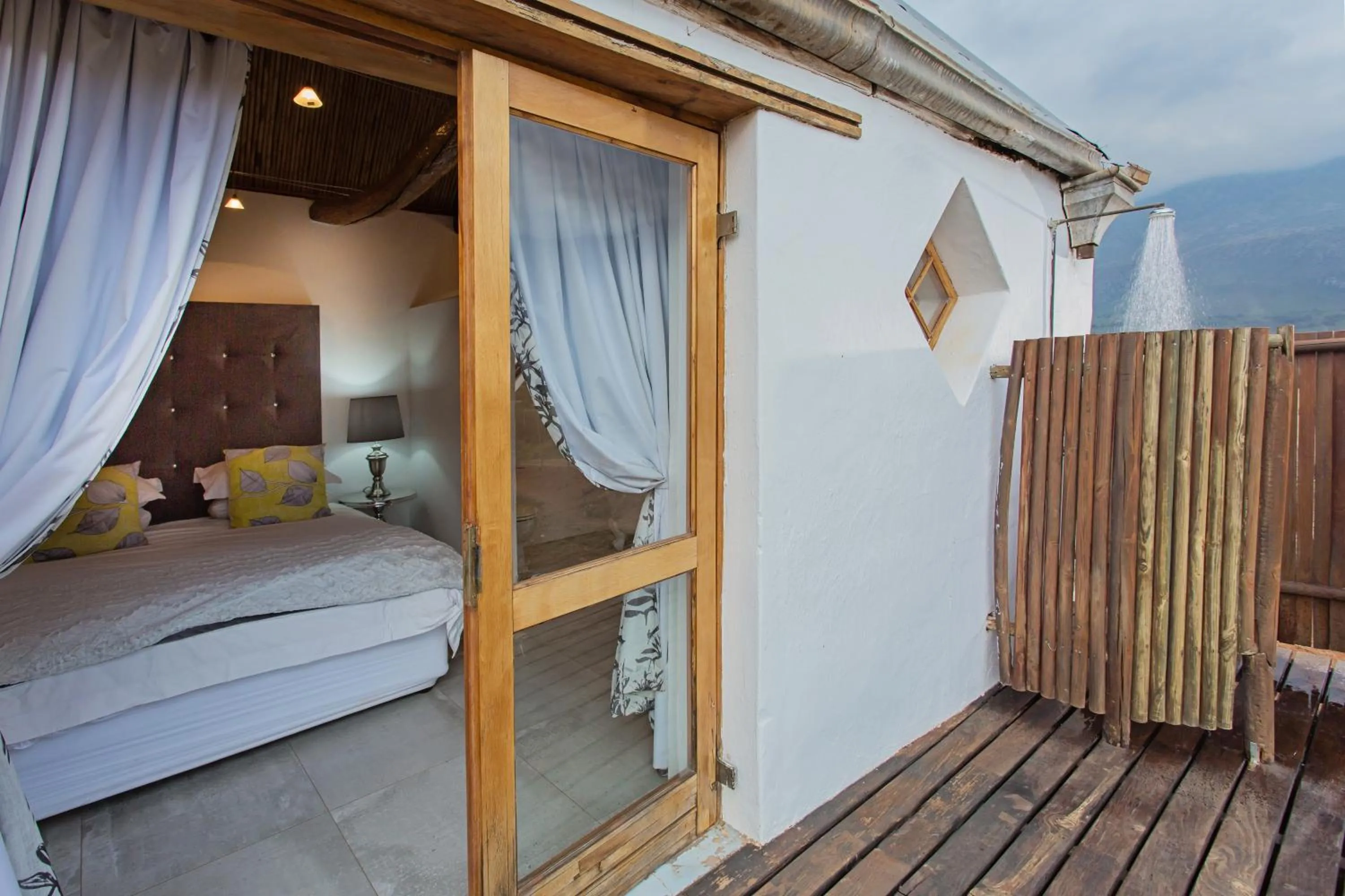 Shower in Swartberg Country Manor