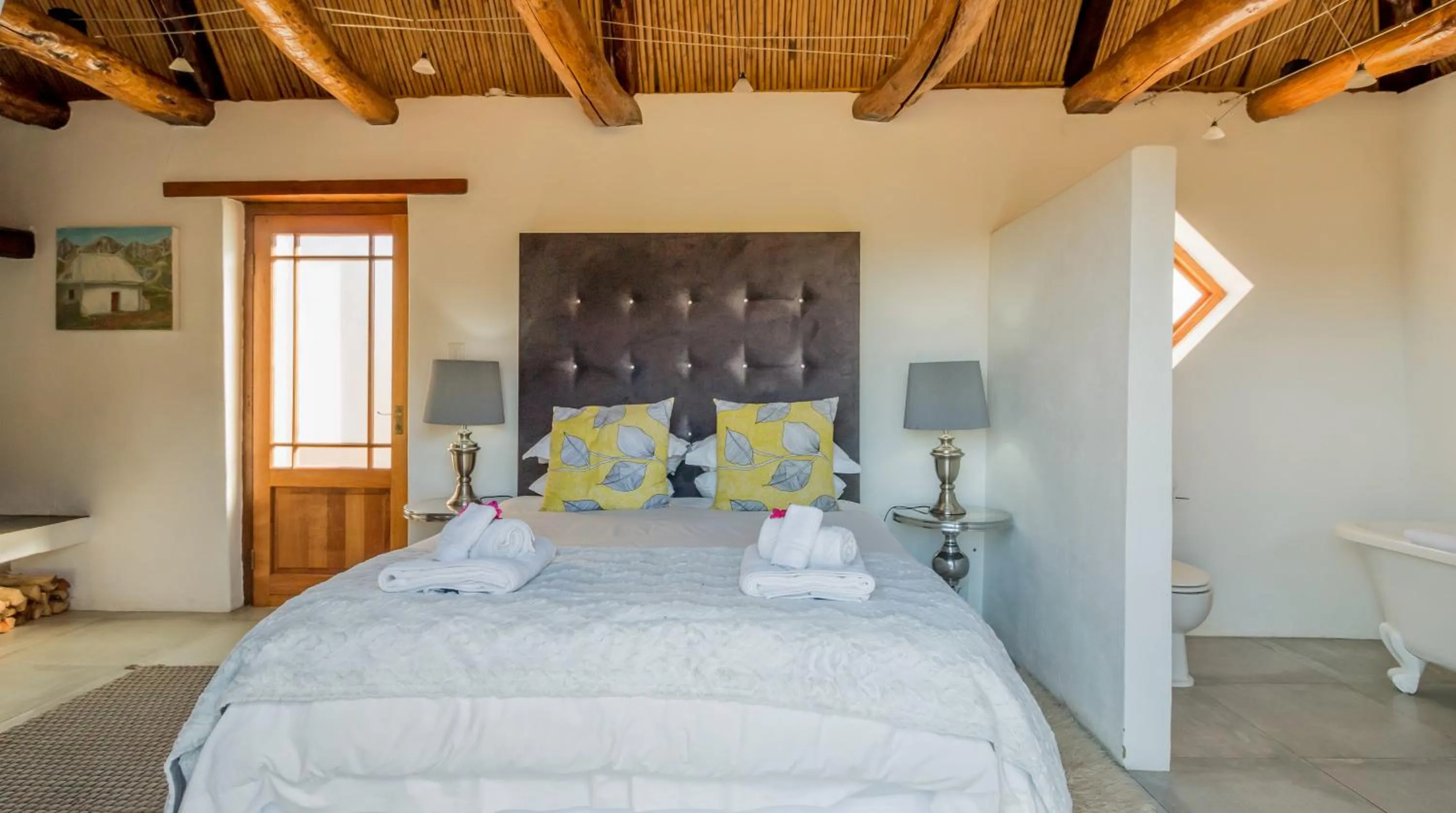 Bed in Swartberg Country Manor