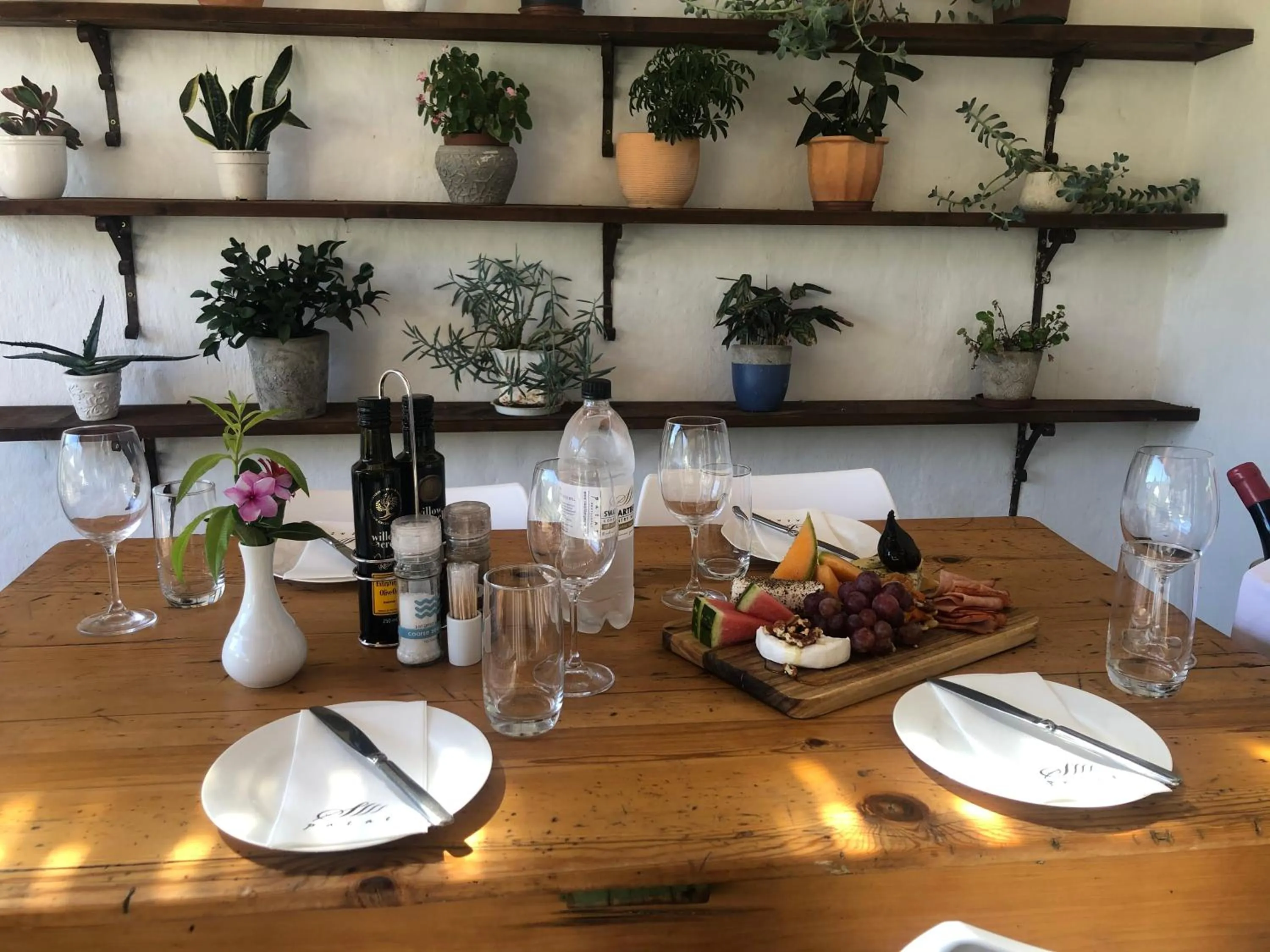 Restaurant/places to eat in Swartberg Country Manor