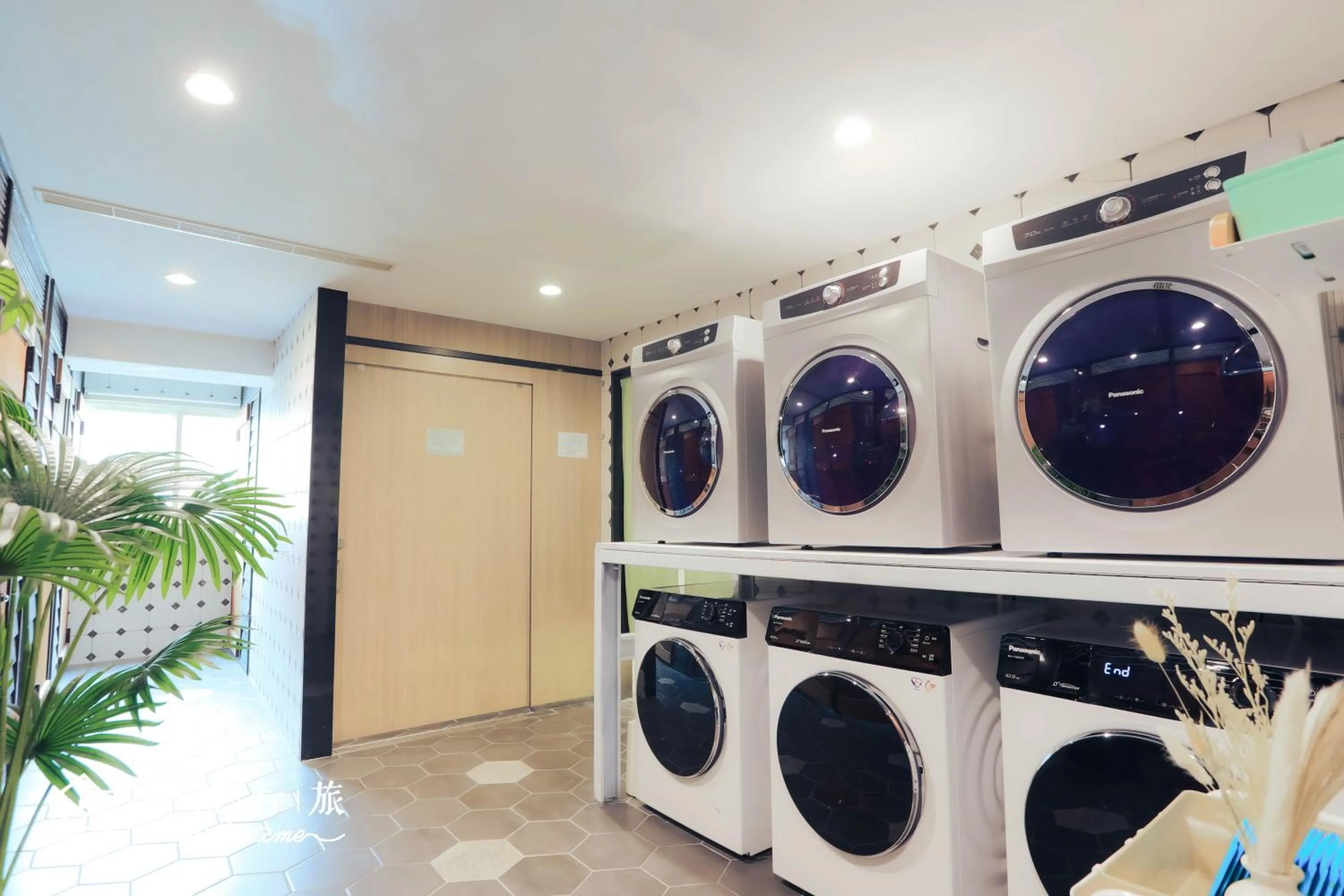 washing machine in Wondertime Taipei Station - Kaifeng Ladies Hostel