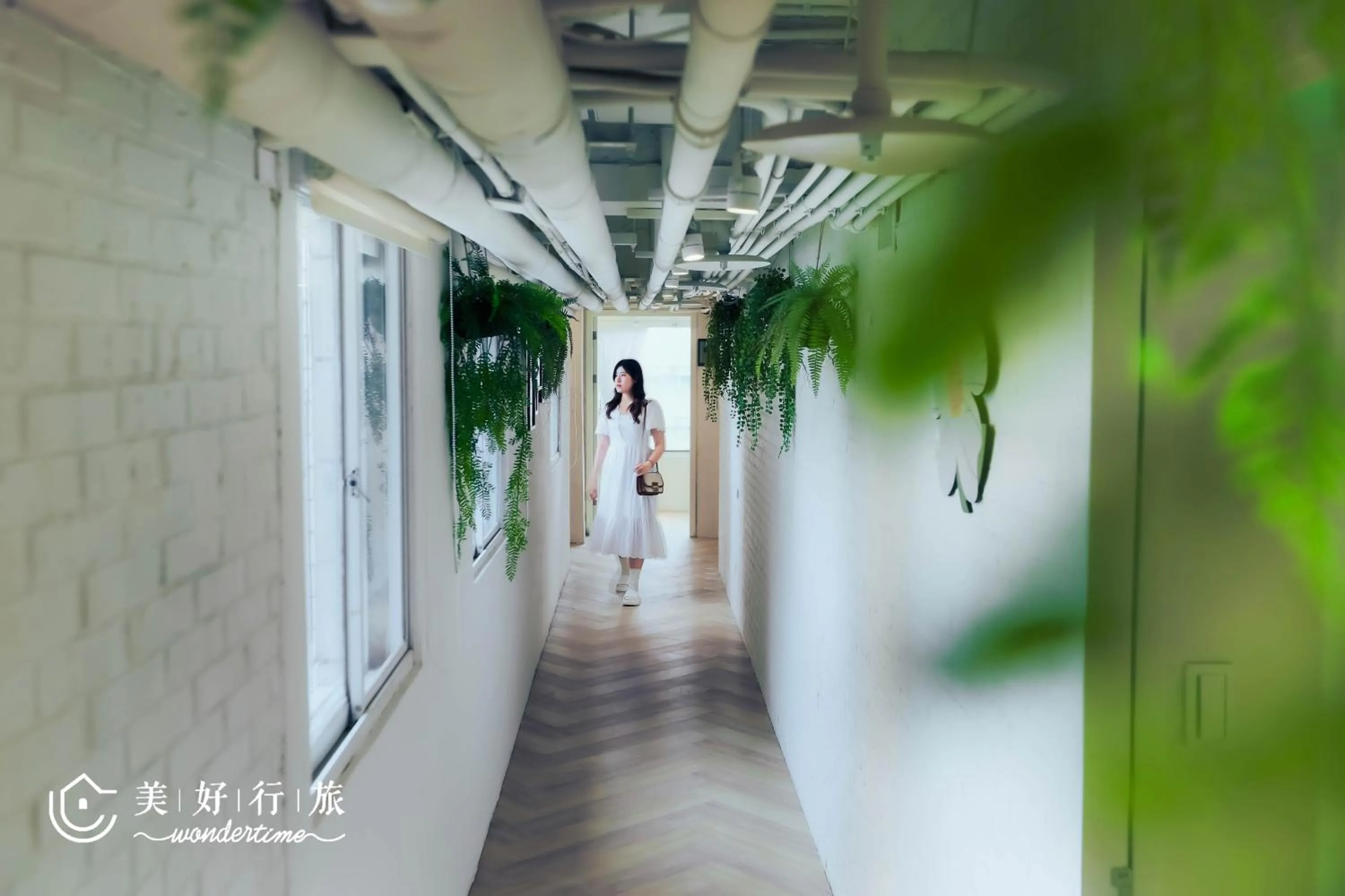 People in Wondertime Taipei Station - Kaifeng Ladies Hostel