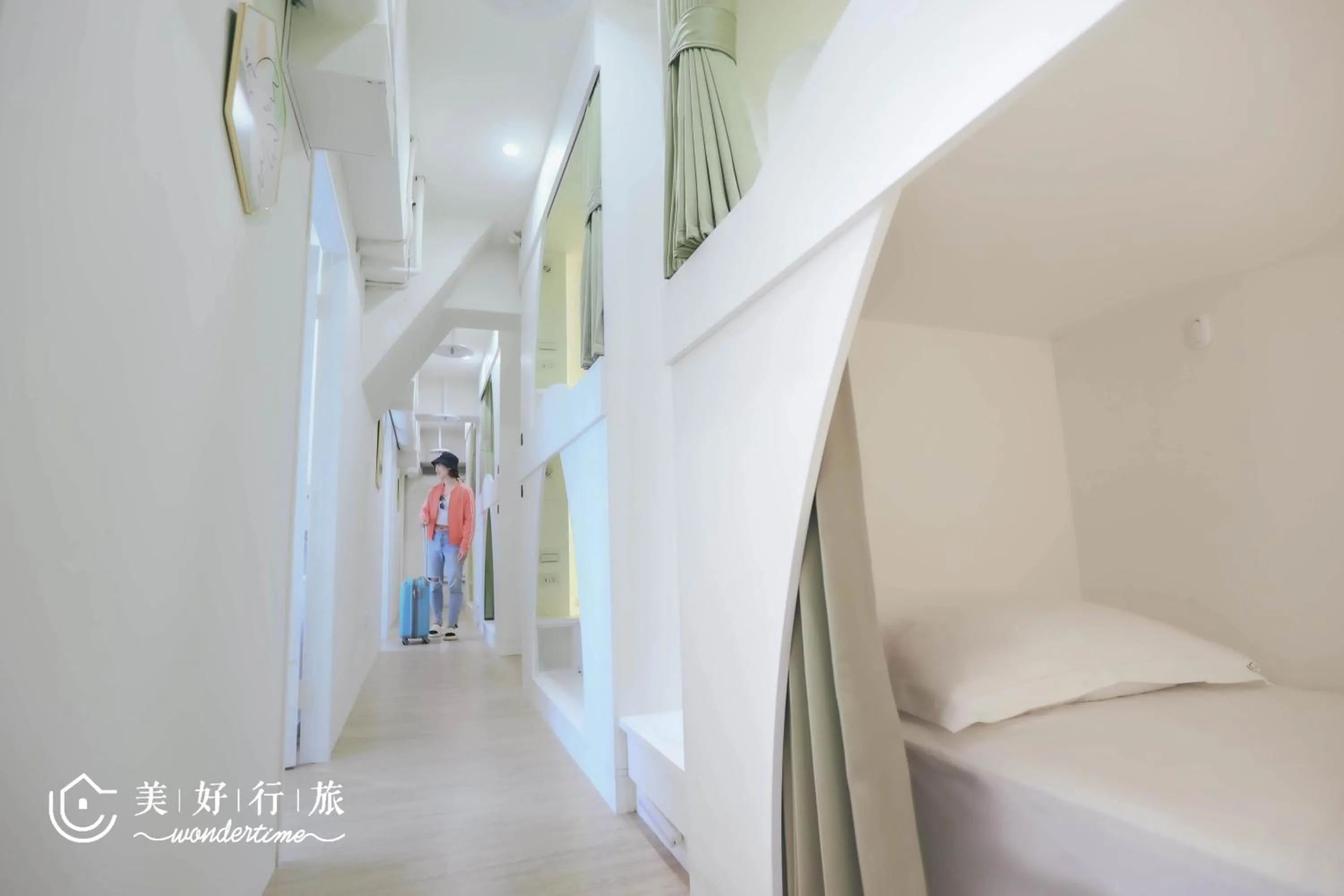 Bed in Wondertime Taipei Station - Kaifeng Ladies Hostel