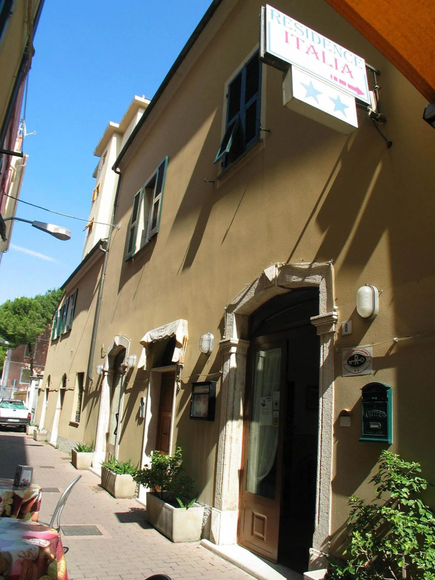 Facade/entrance in Residence Italia