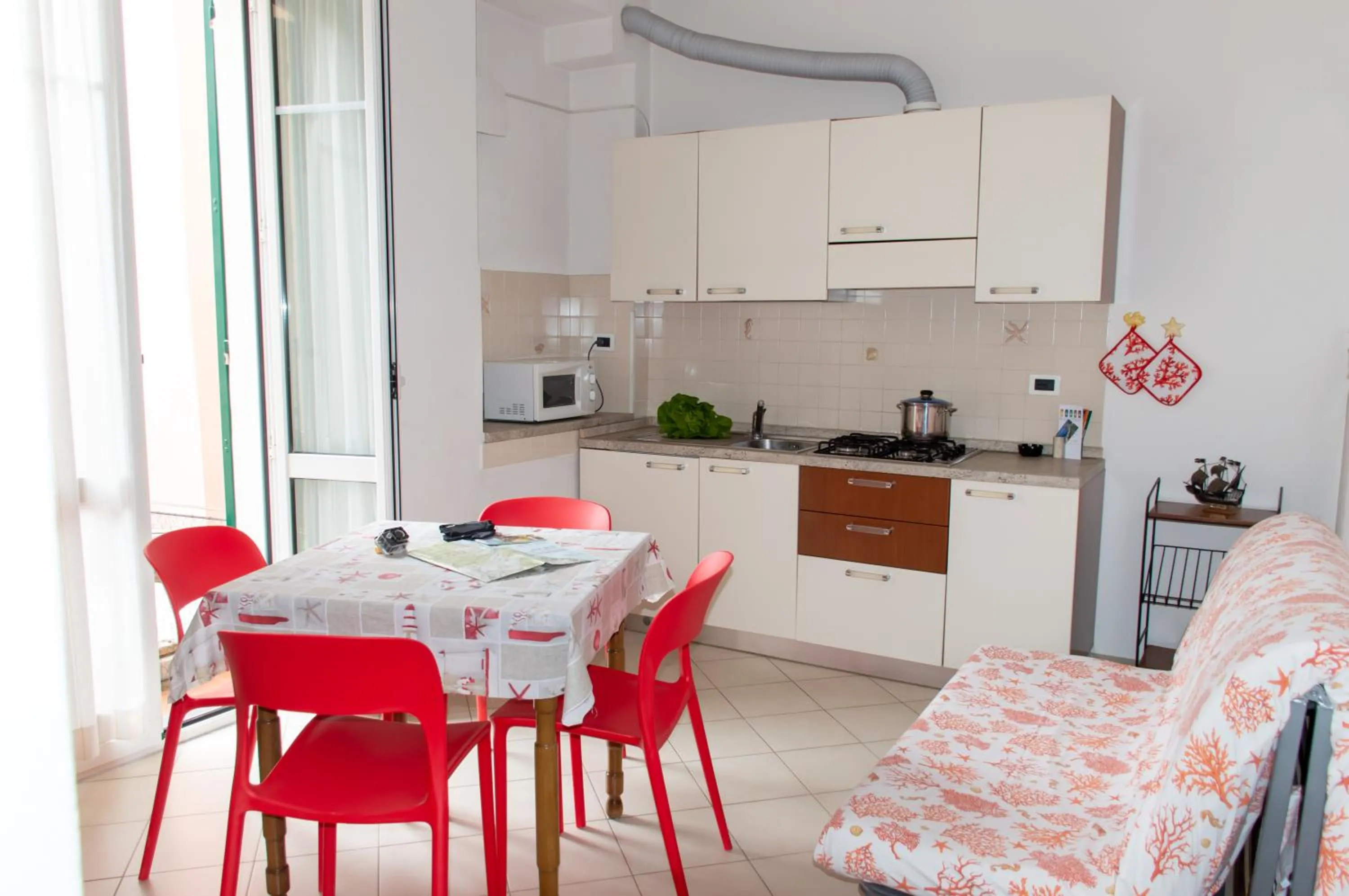 Kitchen or kitchenette in Residence Italia