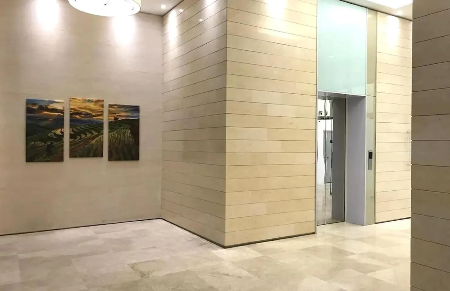 elevator in Sutera Avenue Kota Kinabalu