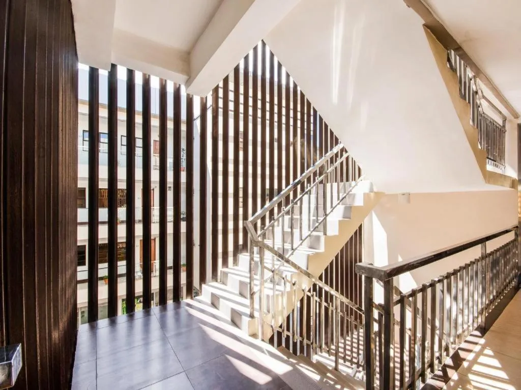 Property building in MCA Suites by Hiverooms