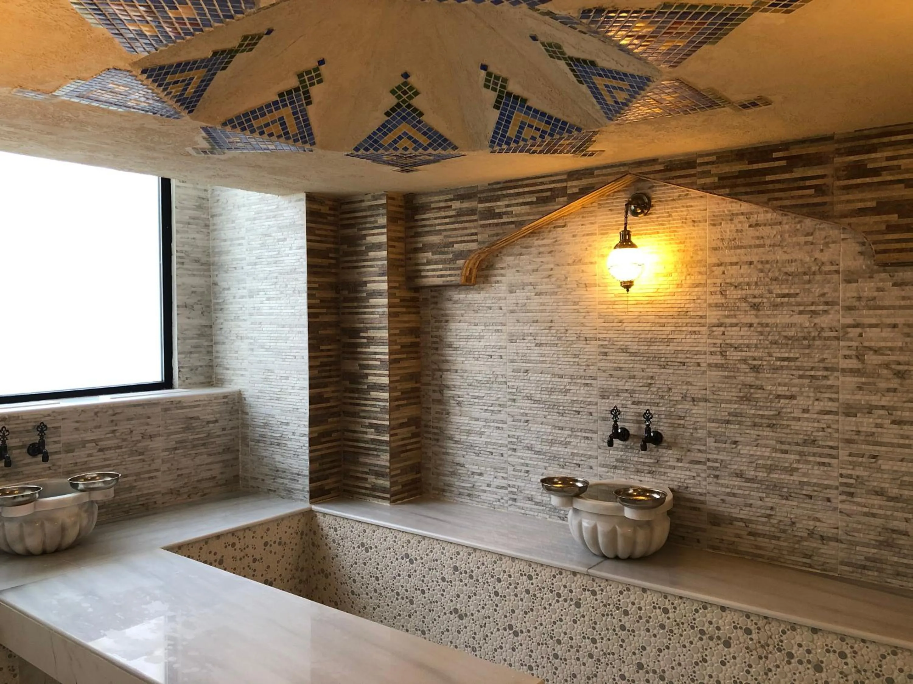 Massage in Passage Modern Hotel