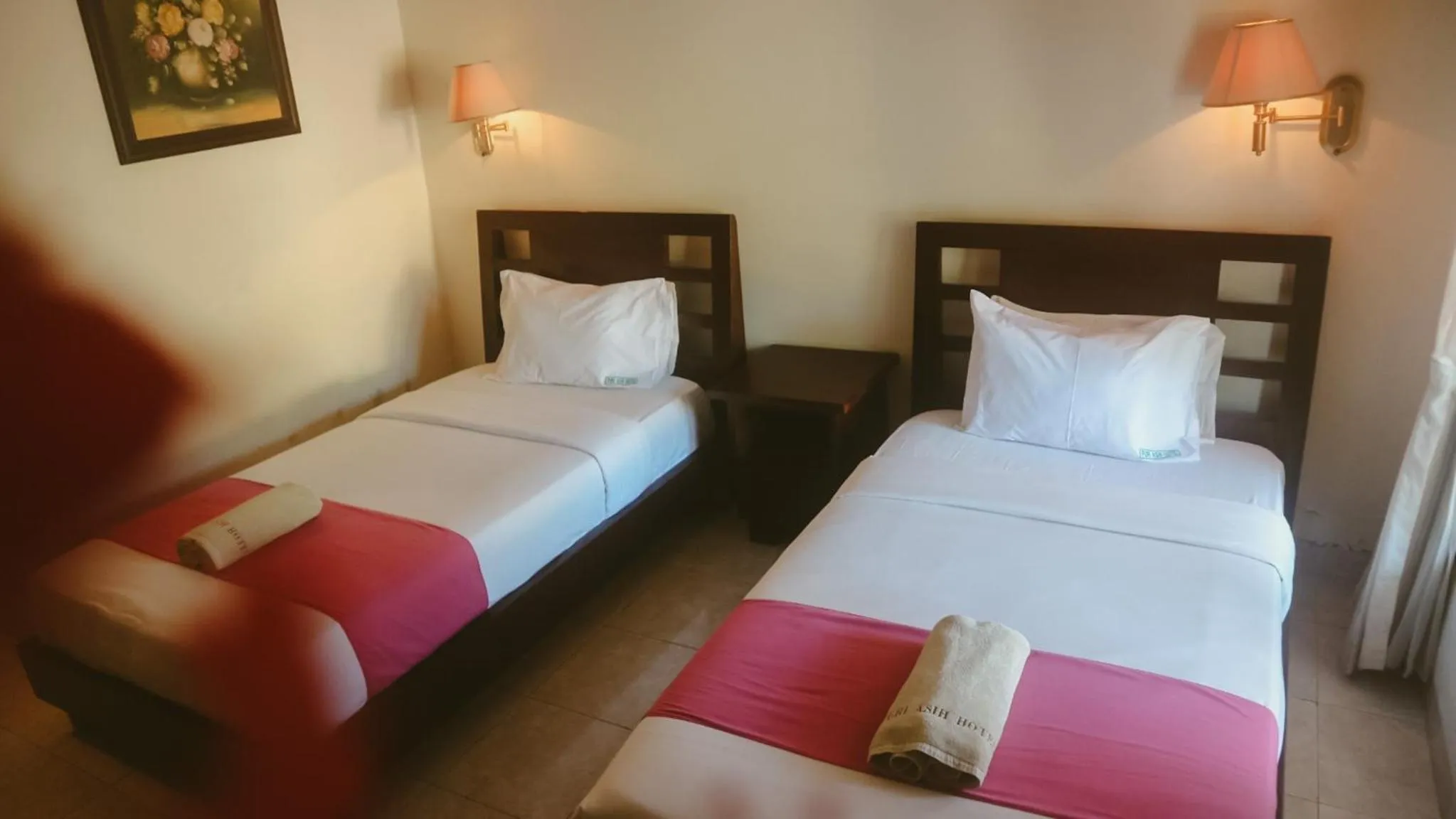 Bedroom, Bed in New Puri Asih Hotel