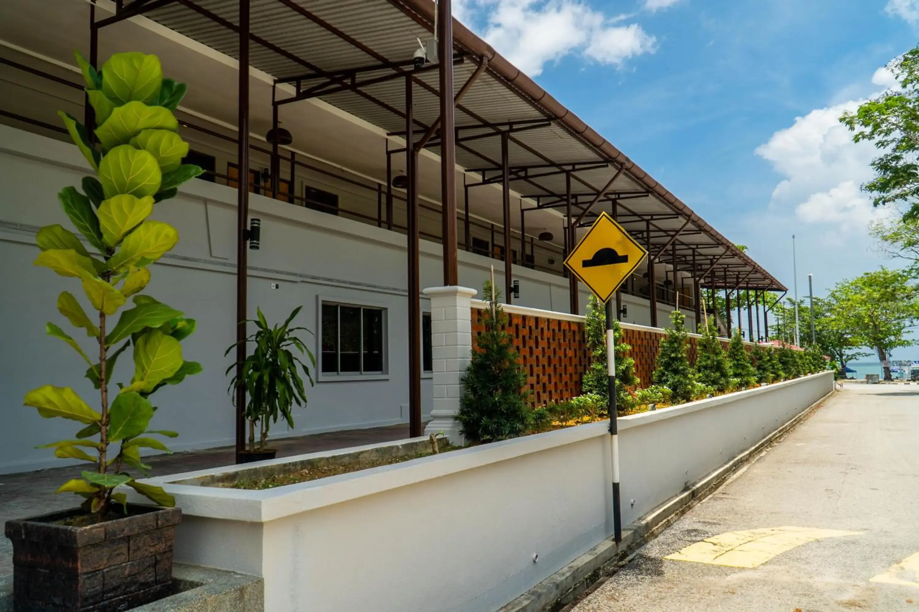 Property building in Mulyo Hotel Property building in Mulyo Hotel