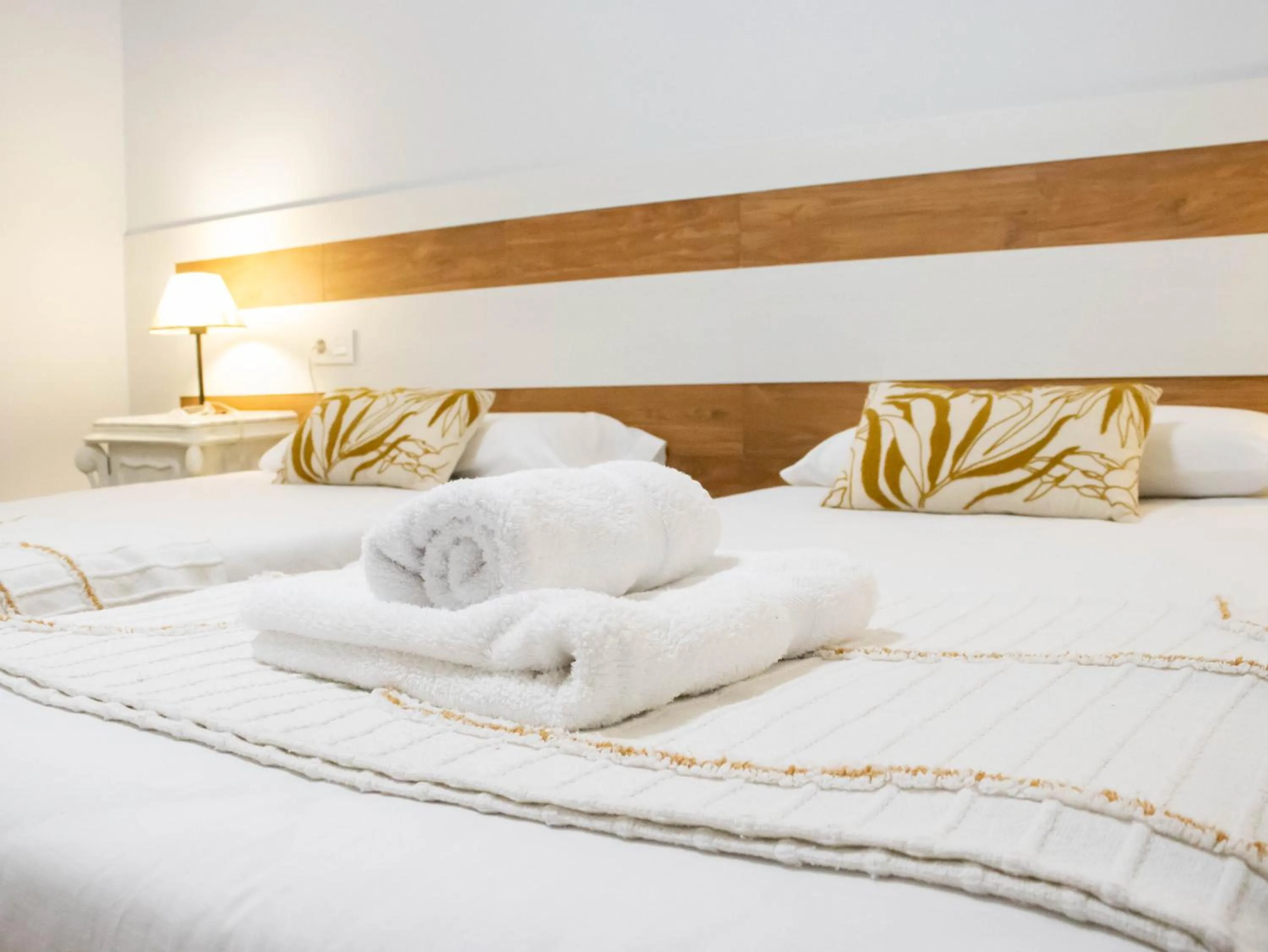 Bedroom, Bed in Apartamentos Turísticos Cúllar Vega