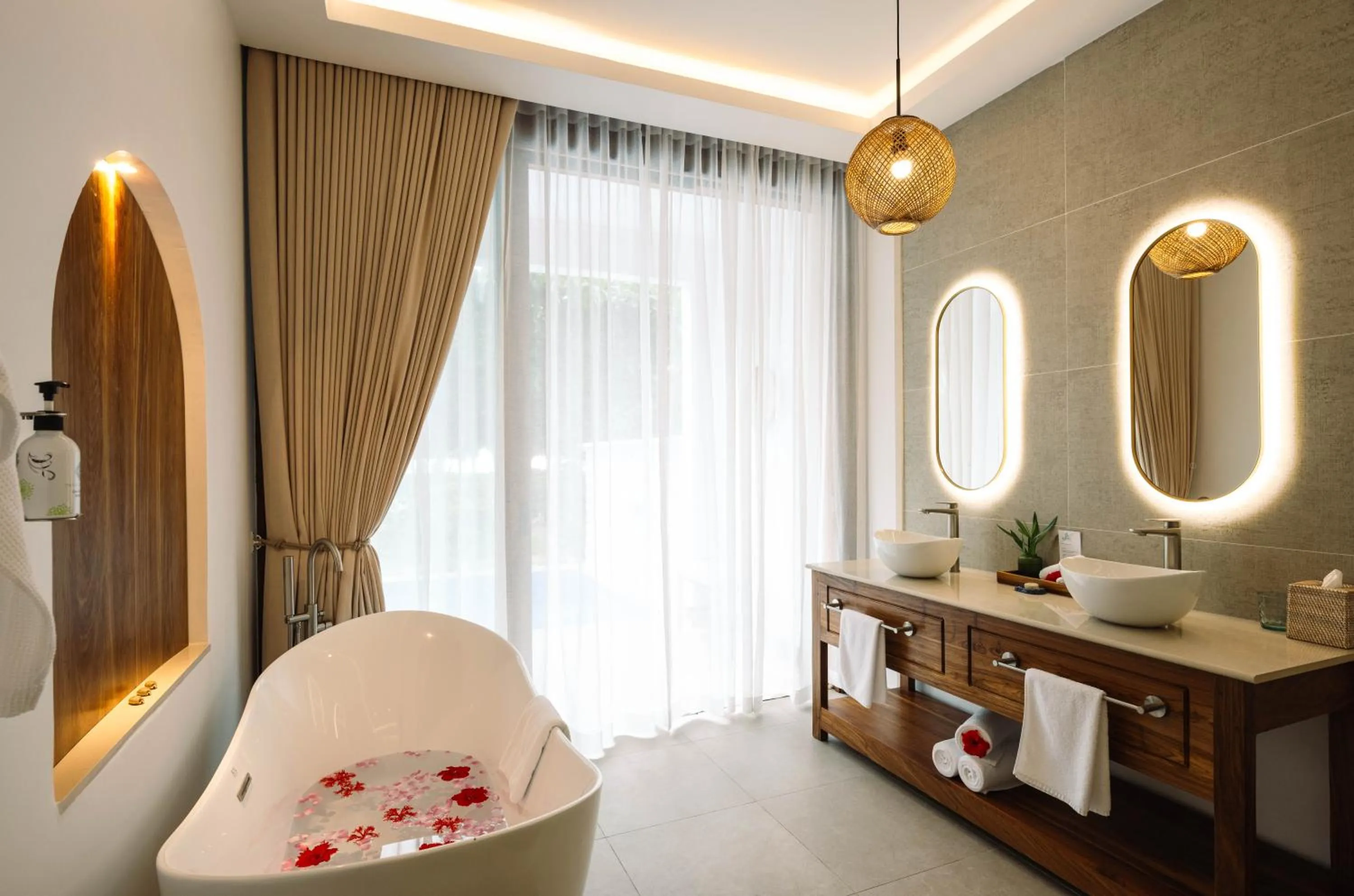 Bathroom in Kisiwa on the Beach