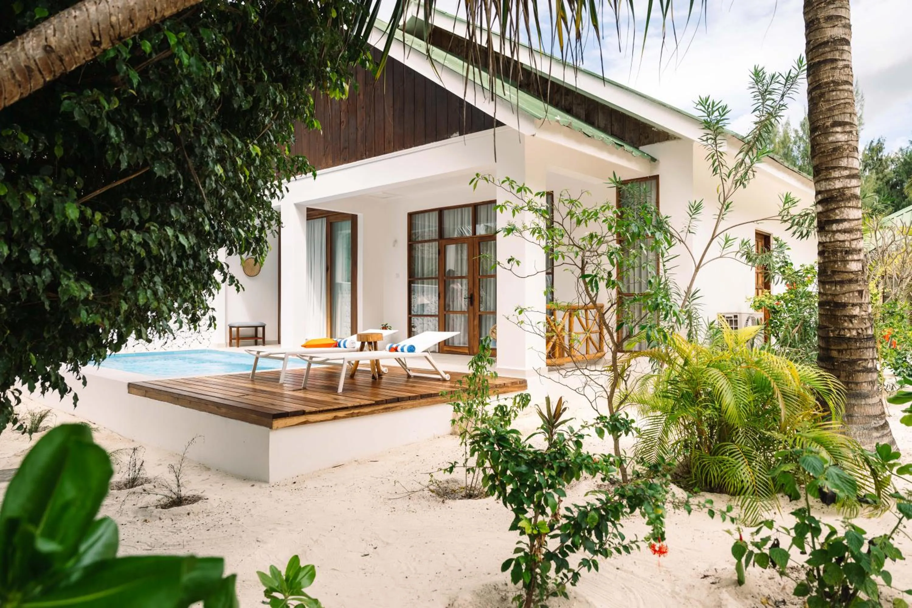 Pool view in Kisiwa on the Beach