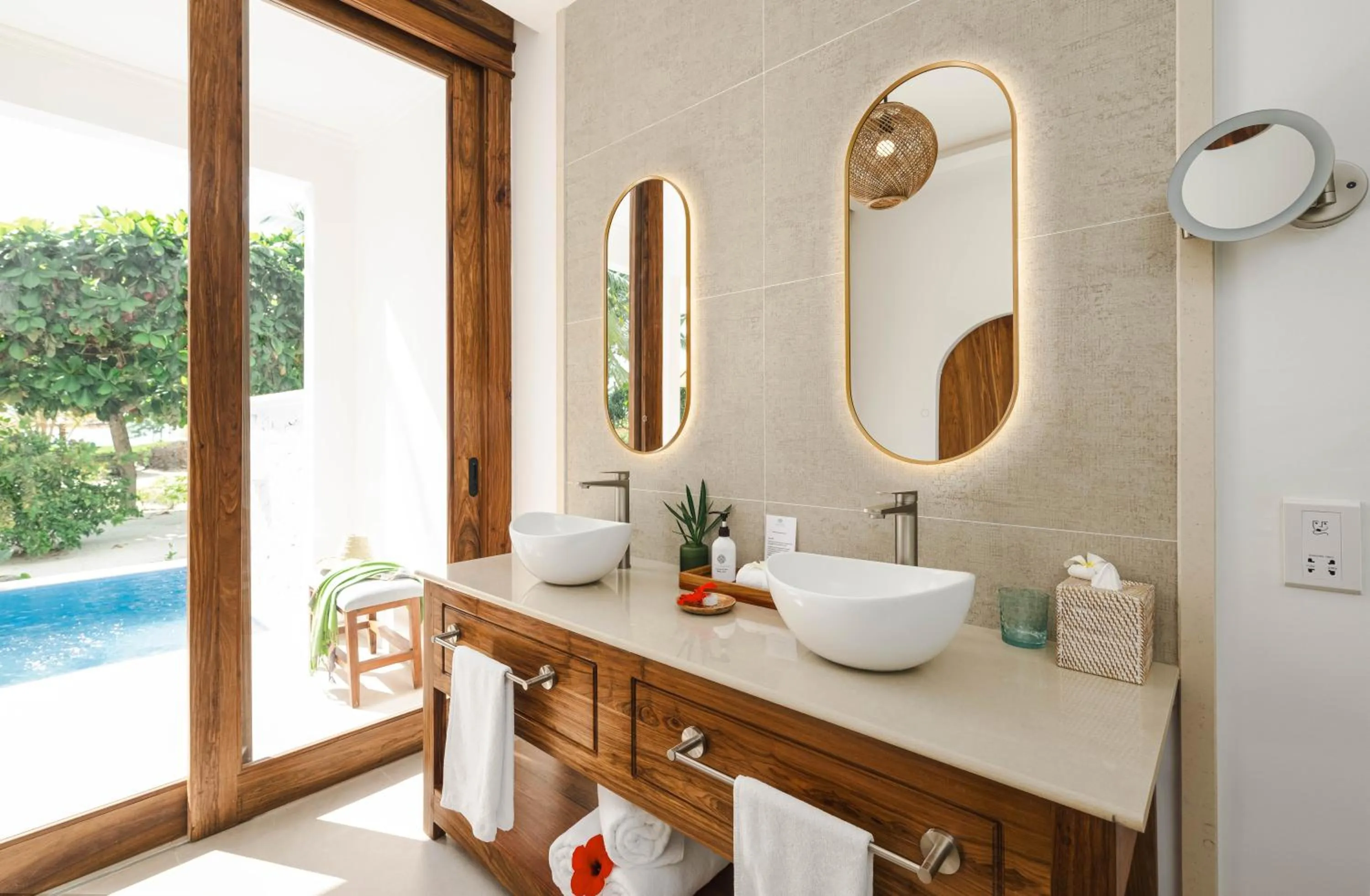 Toilet in Kisiwa on the Beach