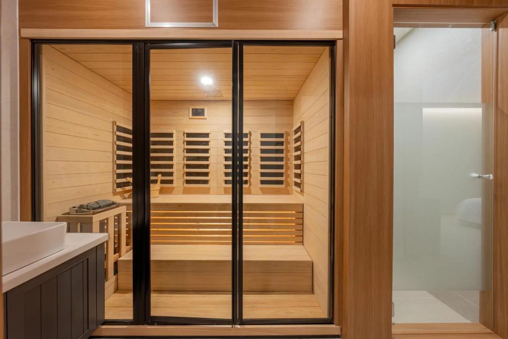 Sauna in H-avenue Hotel Munhyeon