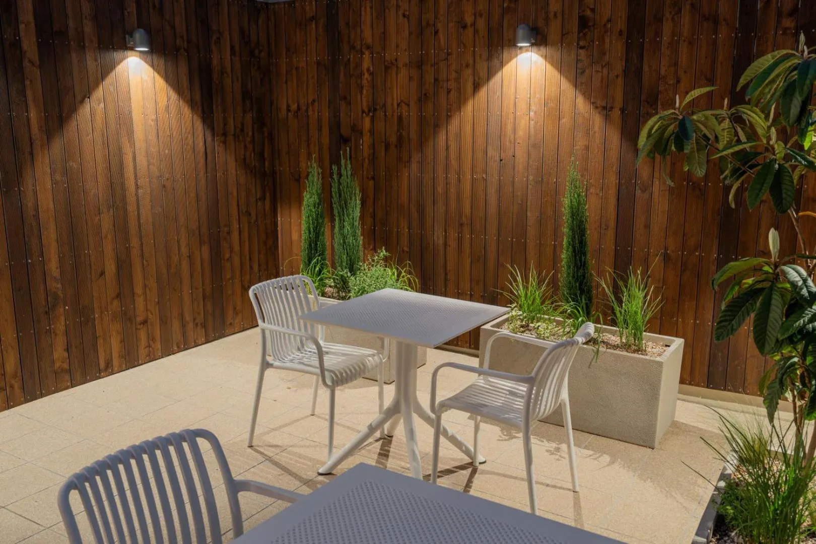 Balcony/Terrace in H-avenue Hotel Munhyeon