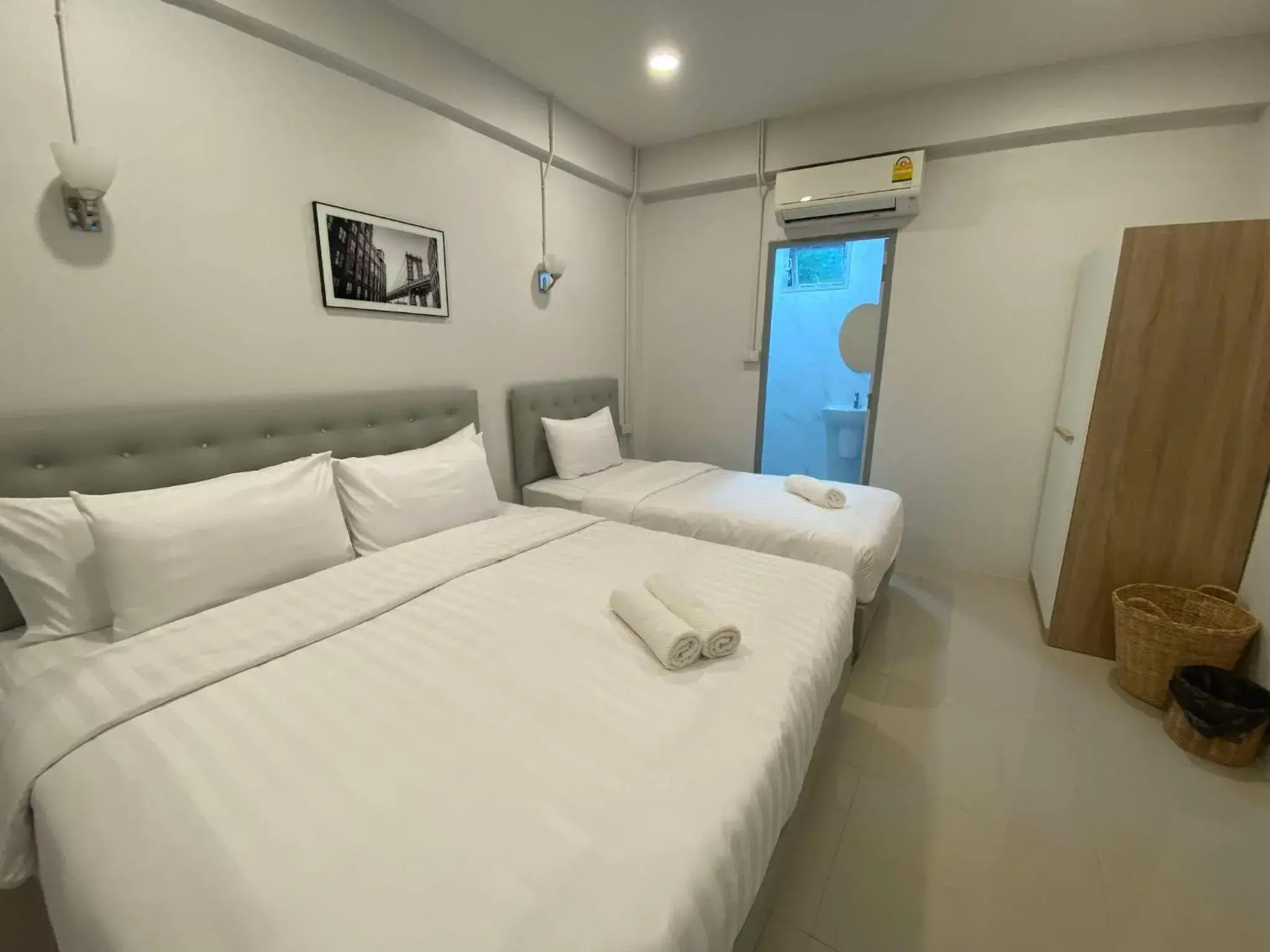 Family Suite with Balcony in TWOHOME Near Nimman Family Suite with Balcony in TWOHOME Near Nimman