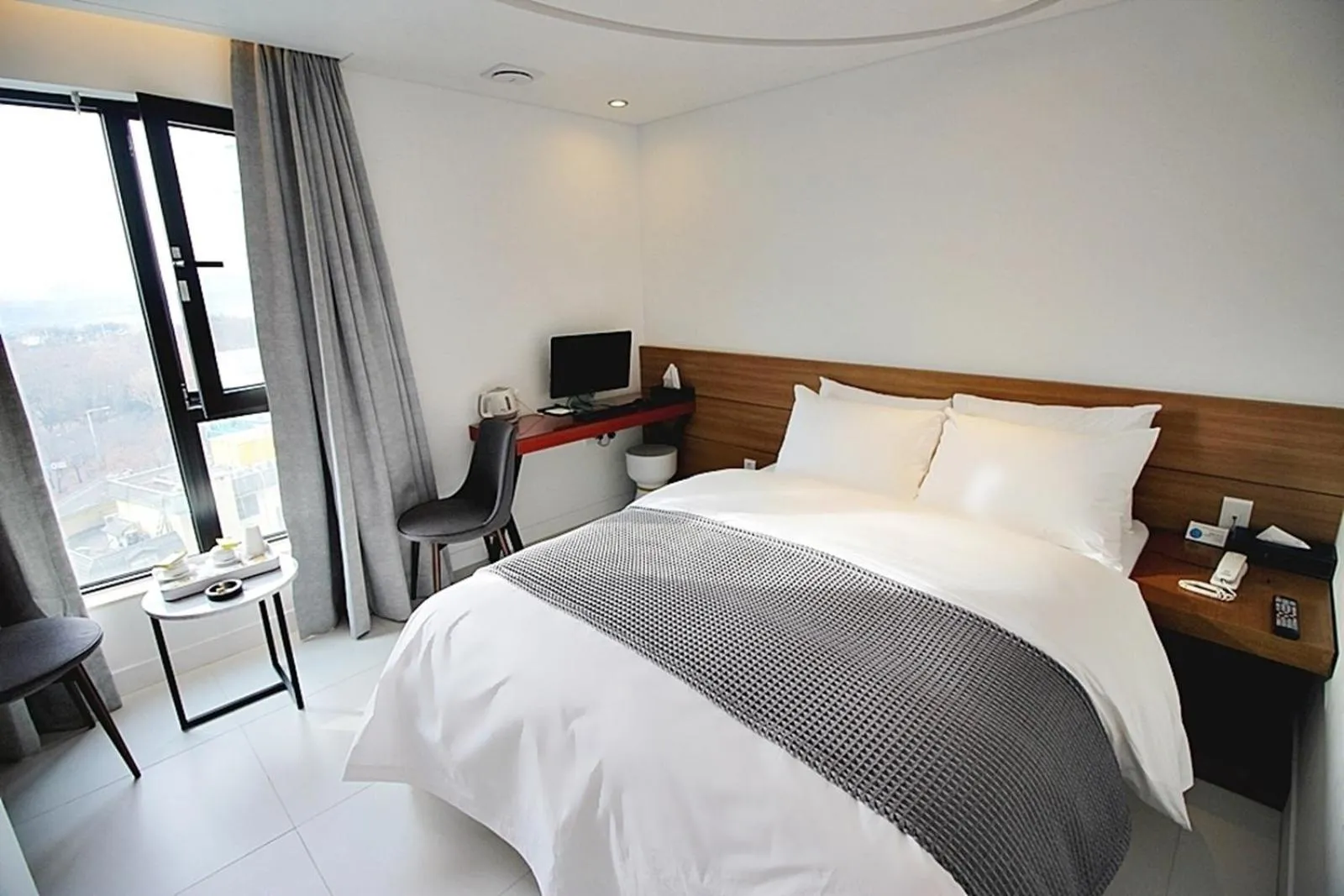 Bed in Hapjeong Circle Hotel