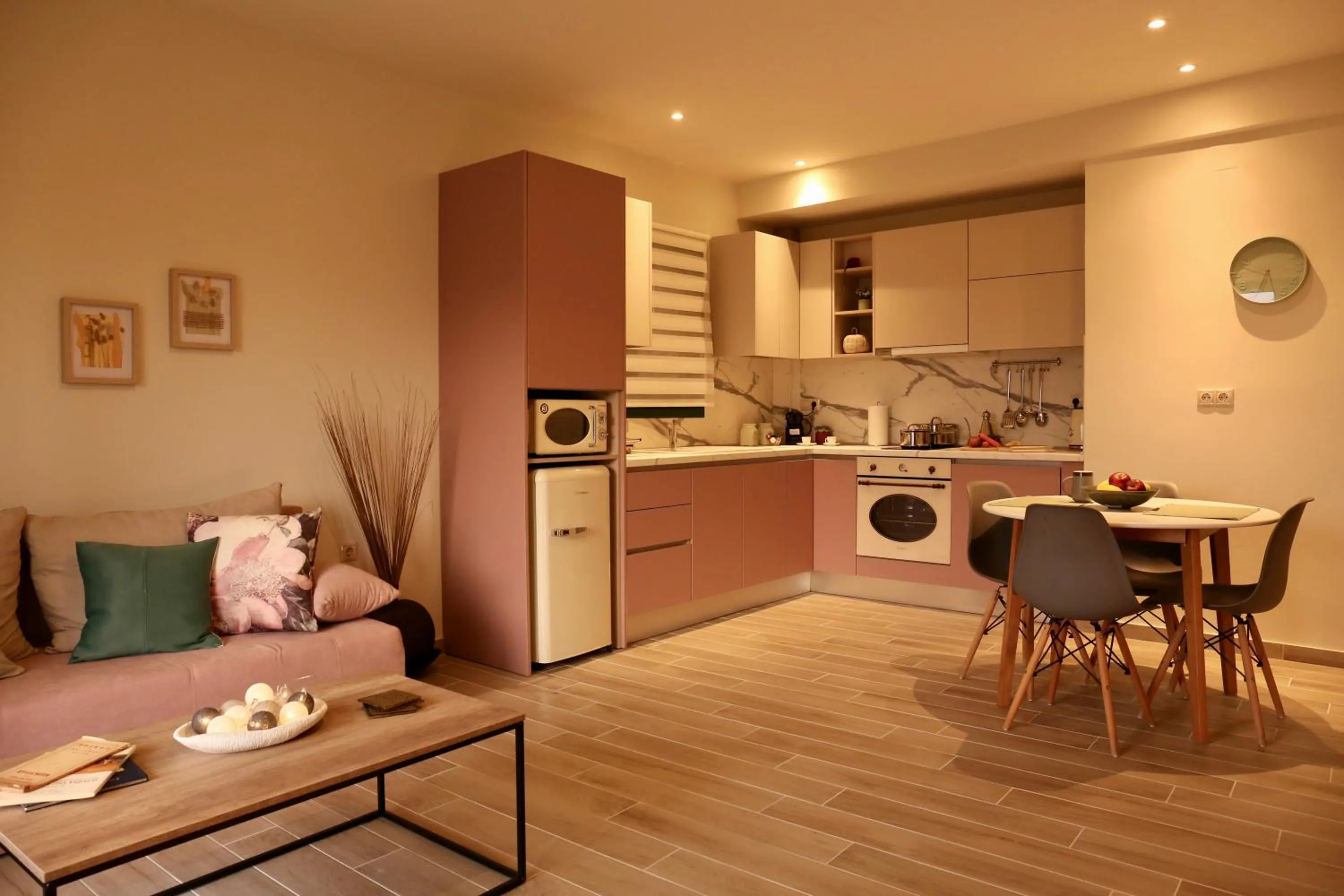 Coffee/tea facilities in Apidalos Apartments