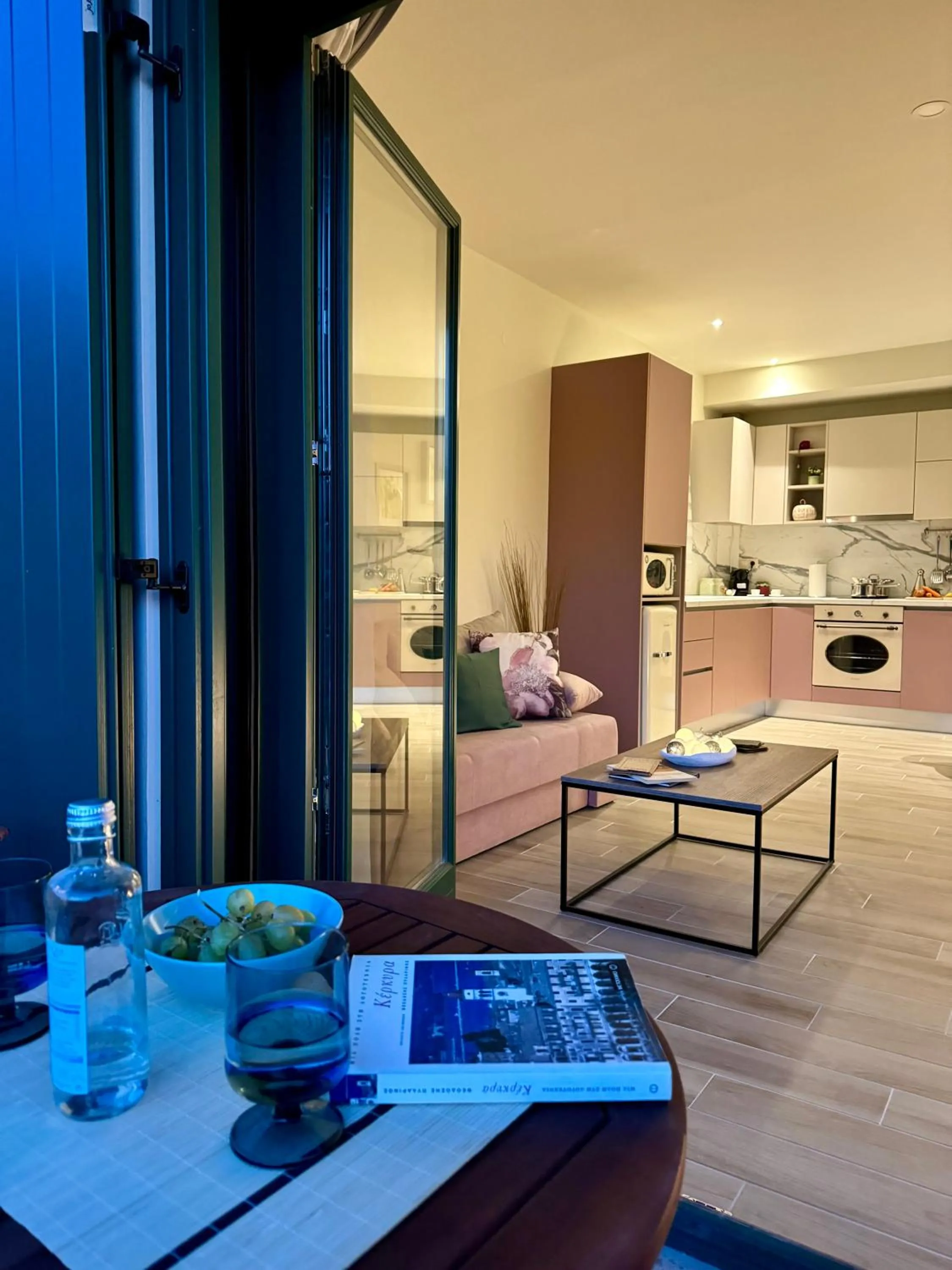 Apidalos Apartments