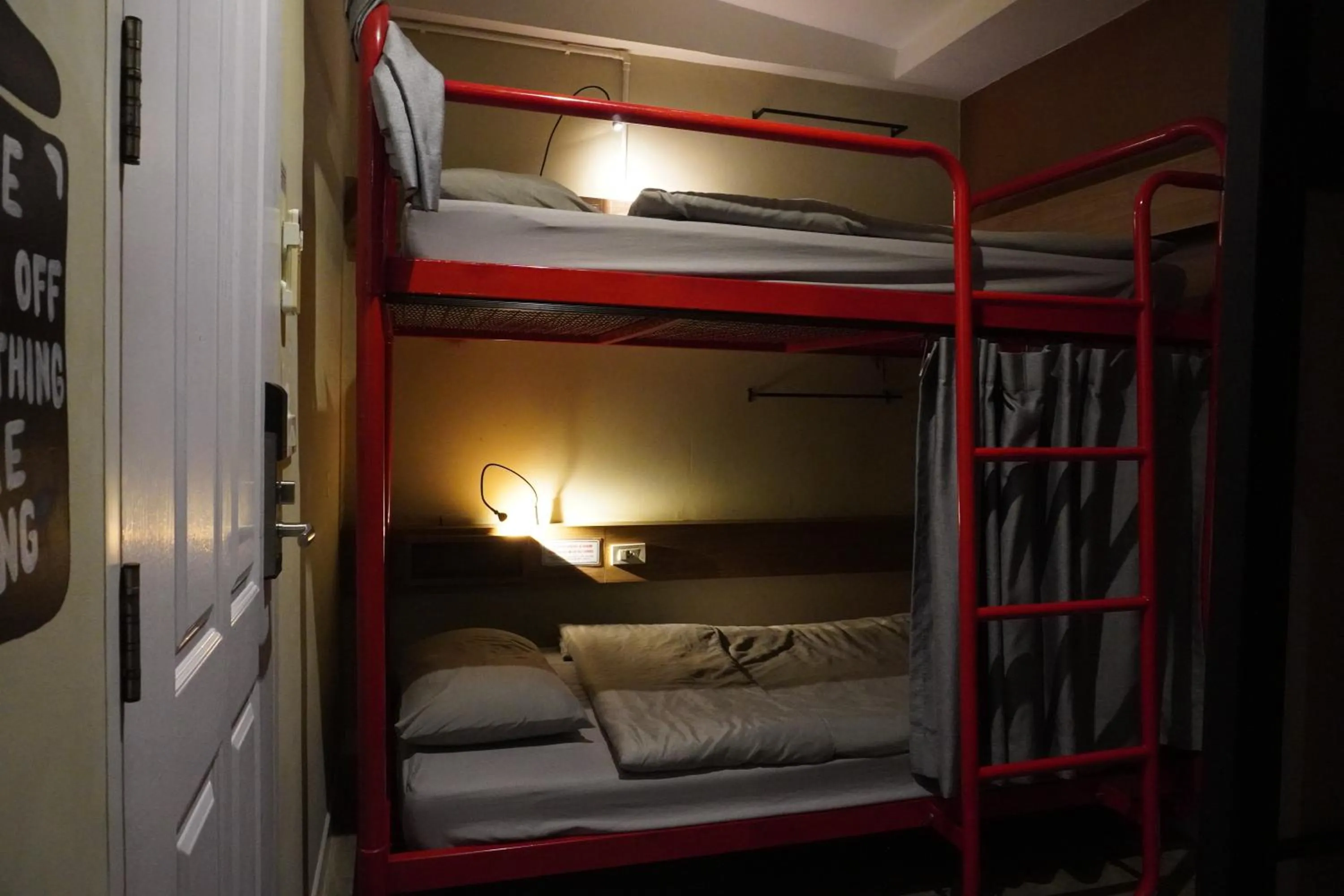 Bed in Here We Go Bangkok