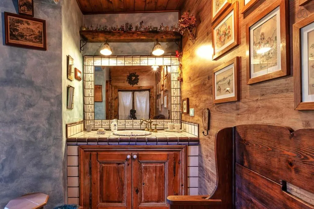 Bathroom in B&B Dove Comincia la Bella Italia