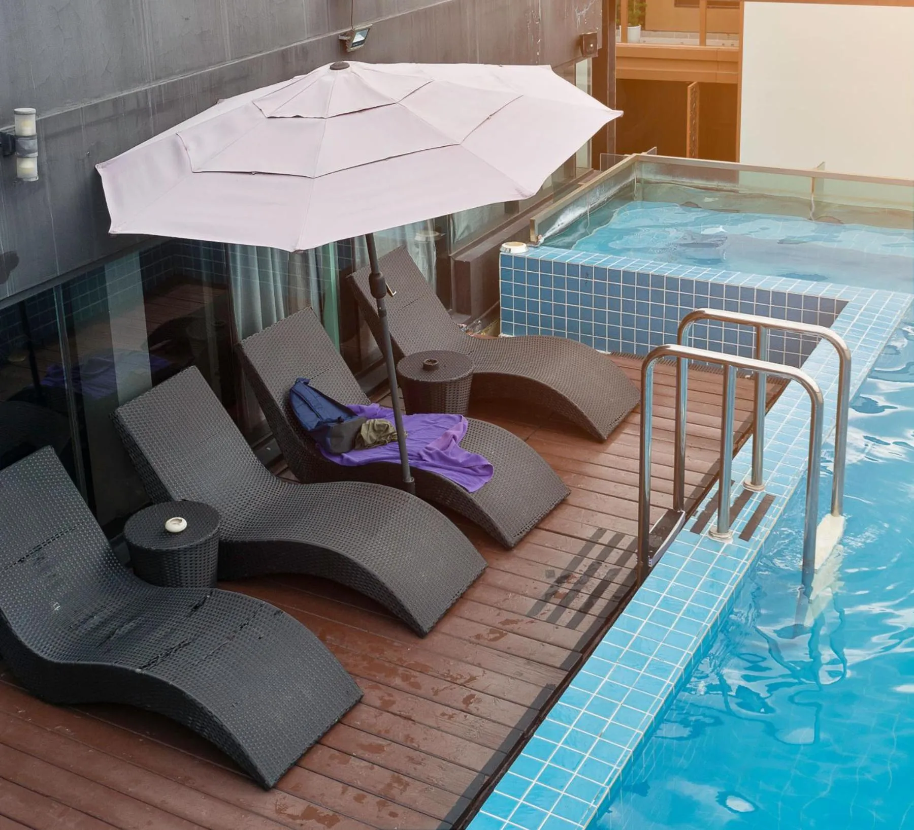 Swimming pool in Metacity Bangkok