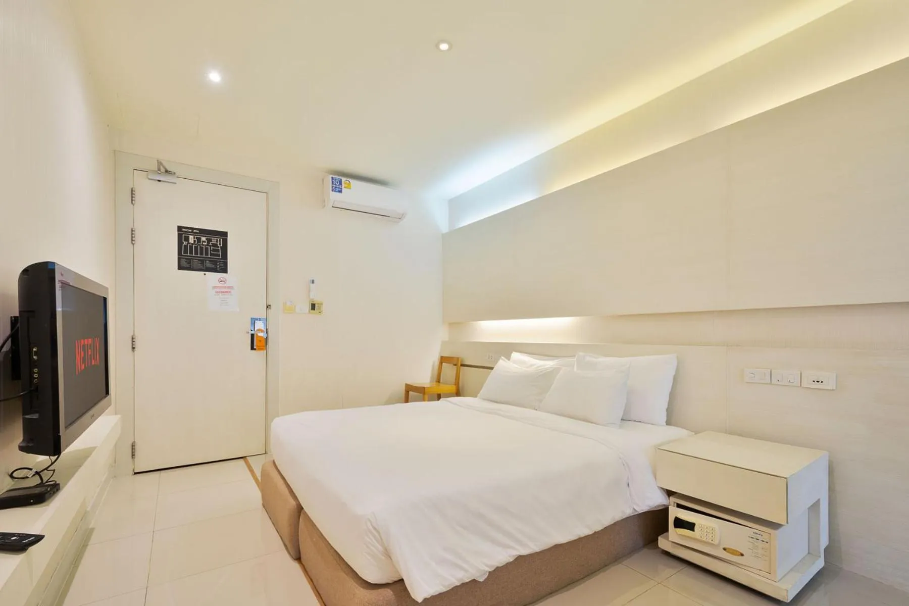 Bed in Metacity Bangkok