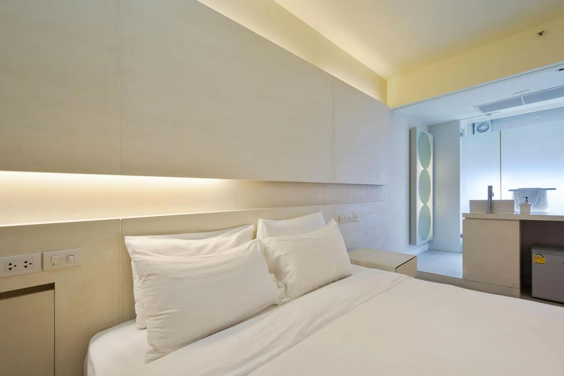 Bed in Metacity Bangkok