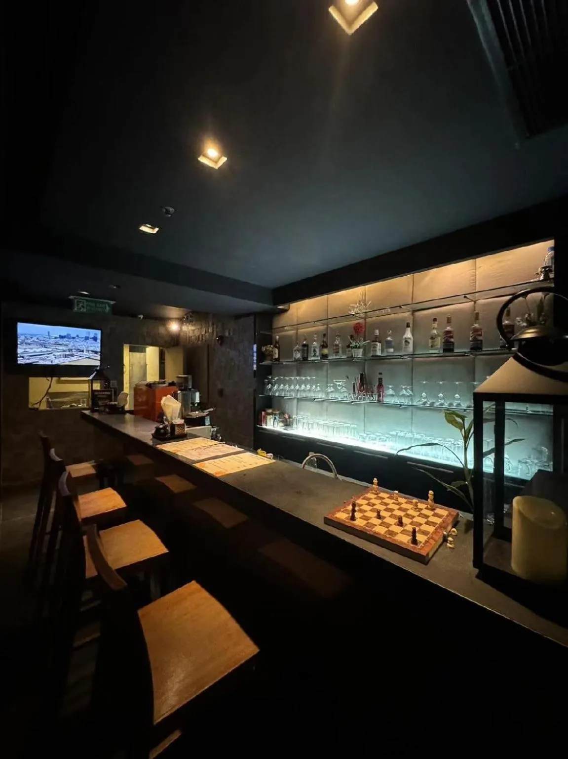 Restaurant/places to eat in Metacity Bangkok