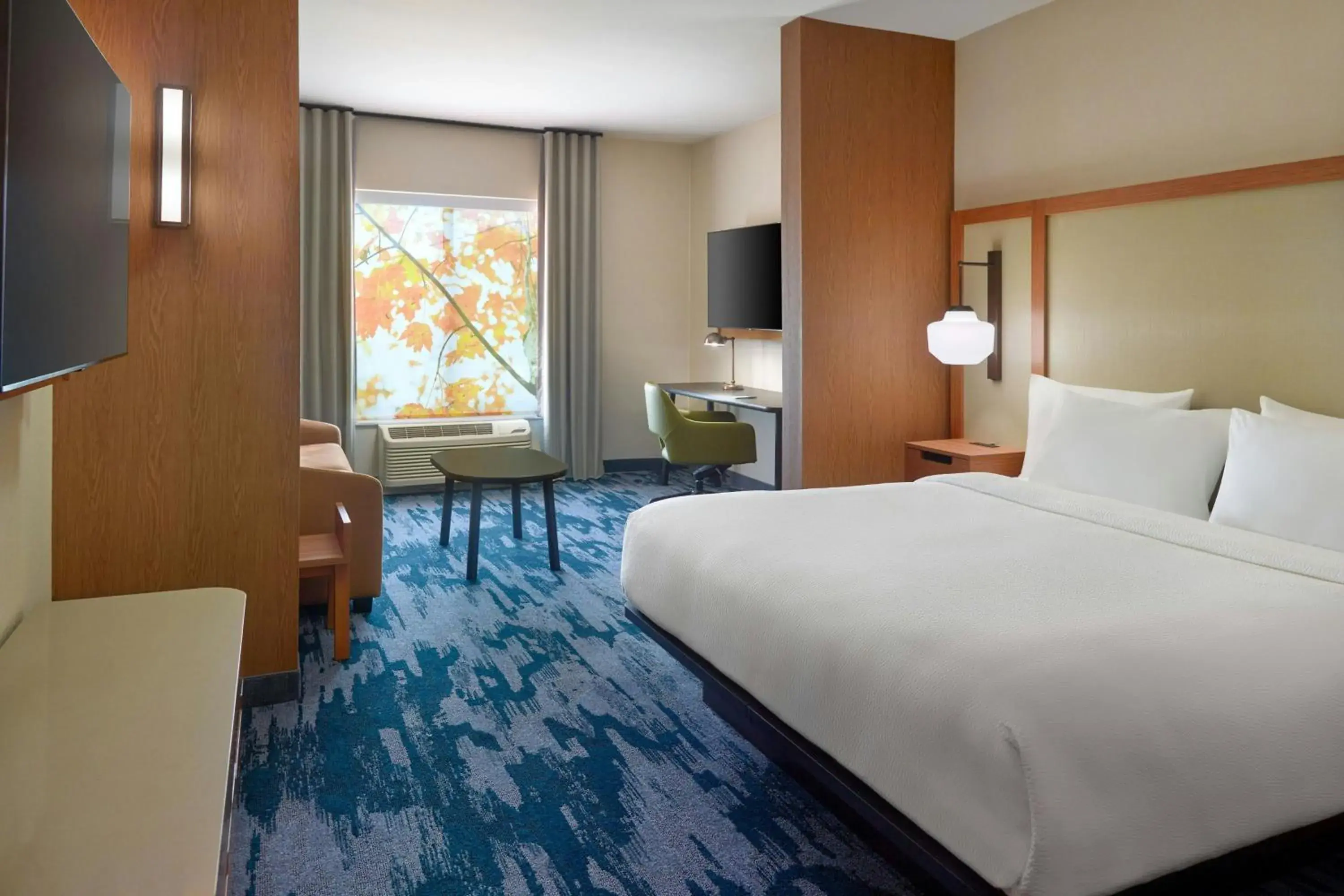 One-Bedroom King Suite with Sofa Bed in Fairfield by Marriott Inn & Suites Alpharetta Avalon Area One-Bedroom King Suite with Sofa Bed in Fairfield by Marriott Inn & Suites Alpharetta Avalon Area